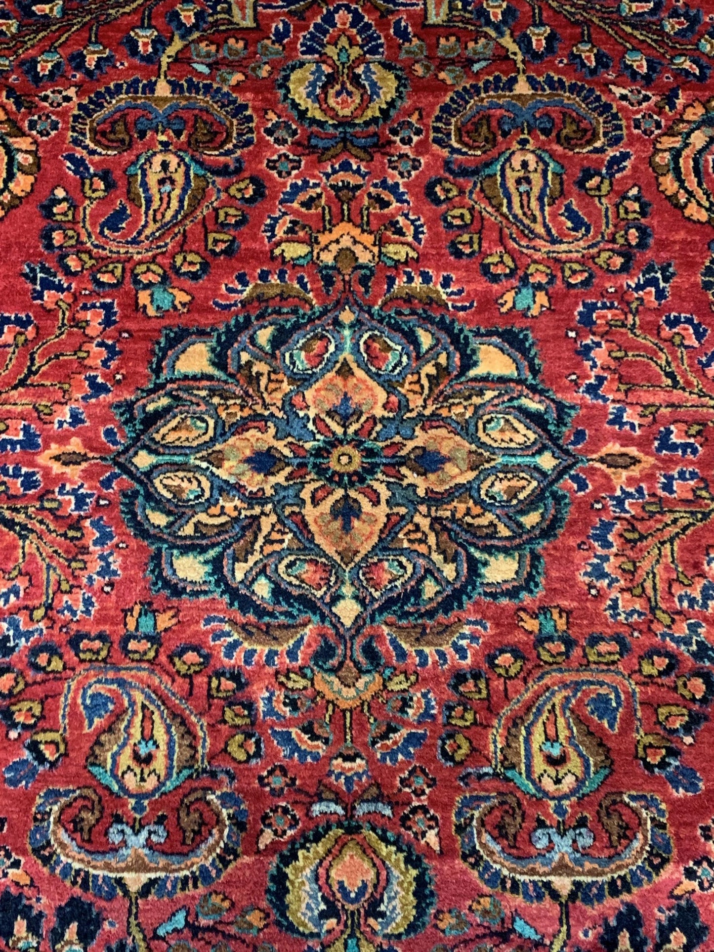 AORug#3949 size. 5' 04" x 6' 06"