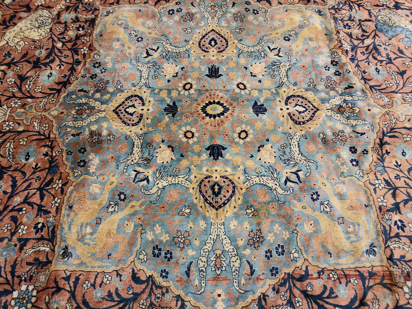 AORug#13407 size. 11' 09" x 21' 06"