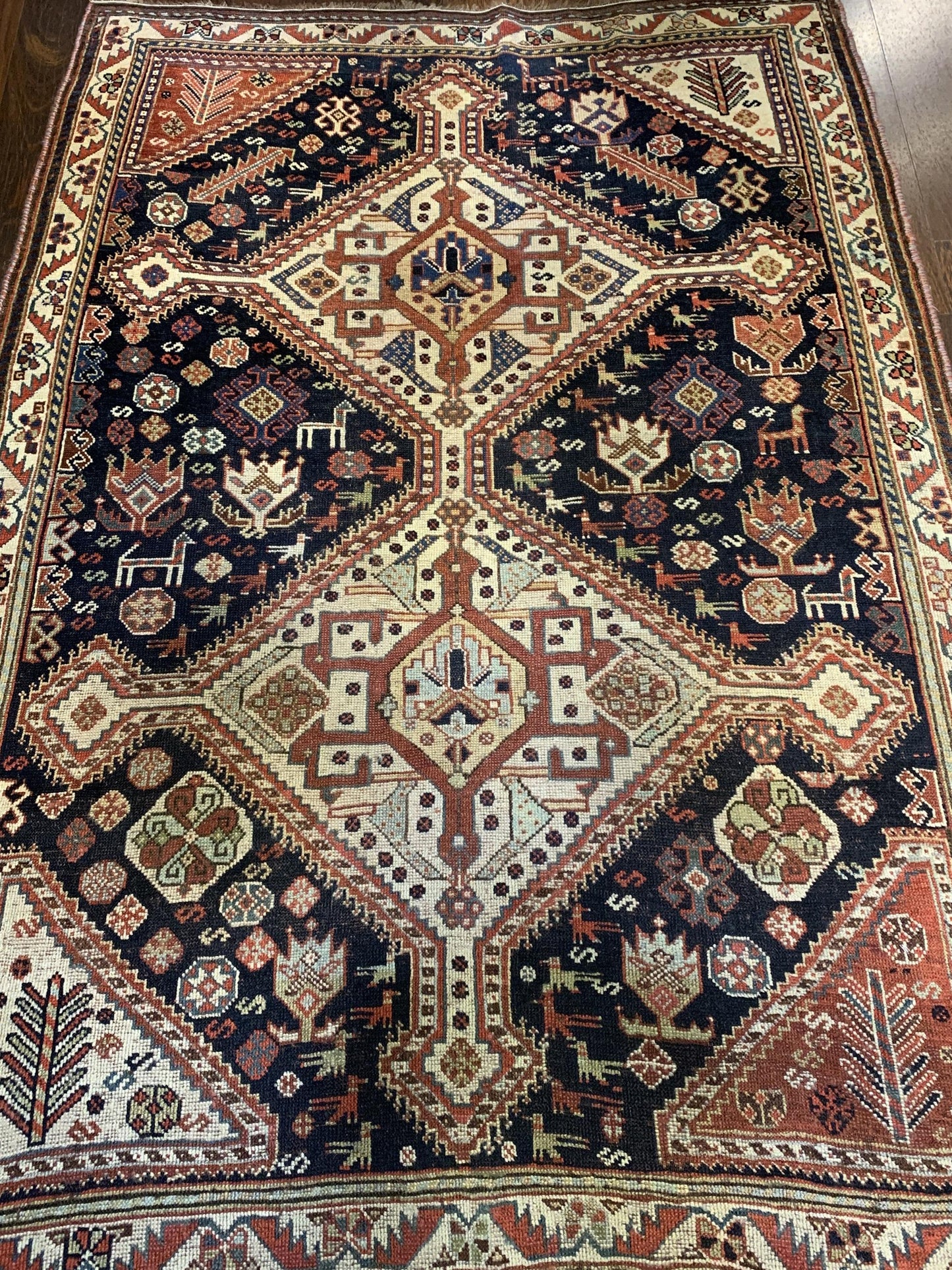 AORug#3955 size. 4' 05" x 6' 04"