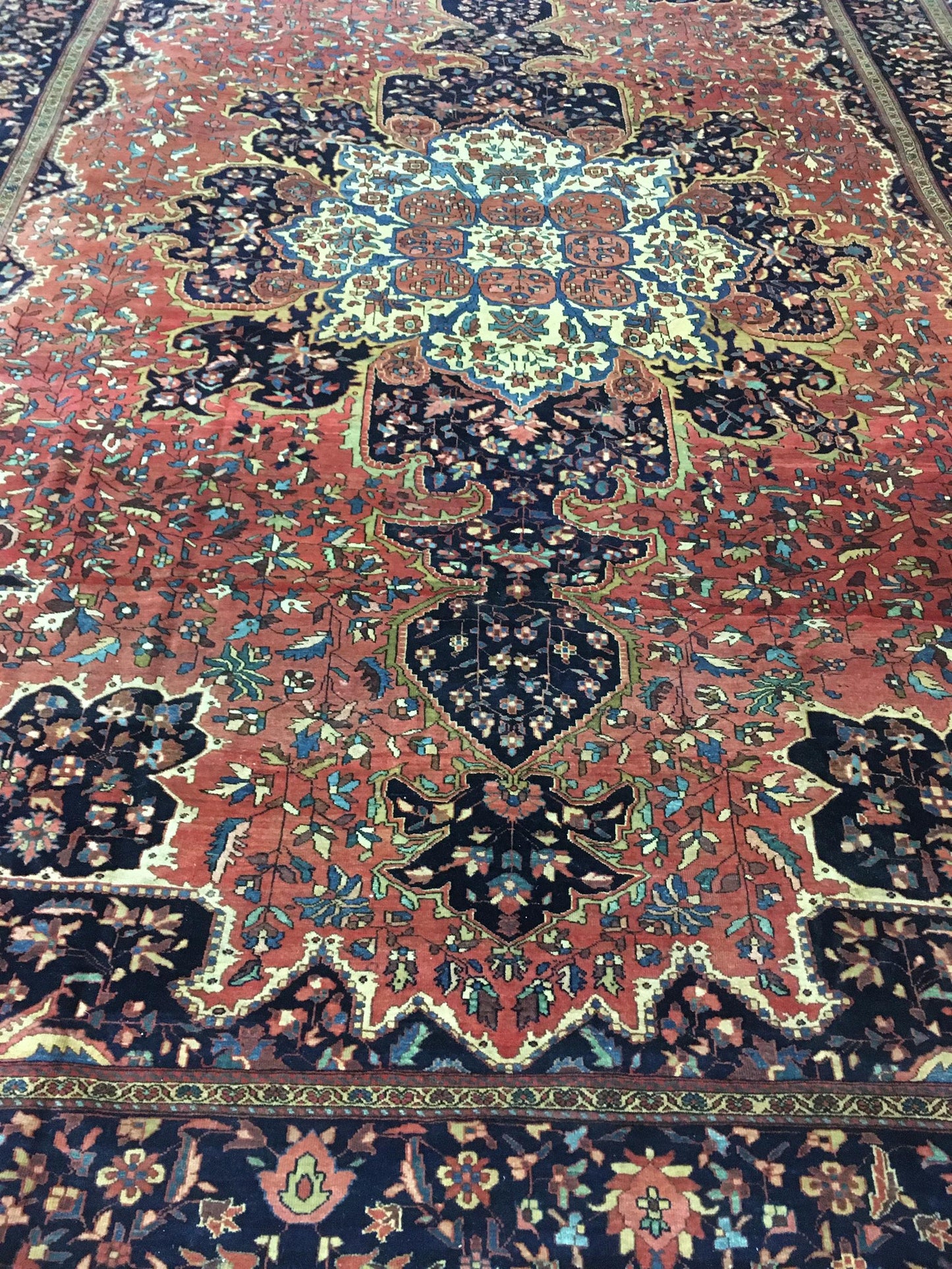 AORug#13481 size. 8' 03" x 12' 03"