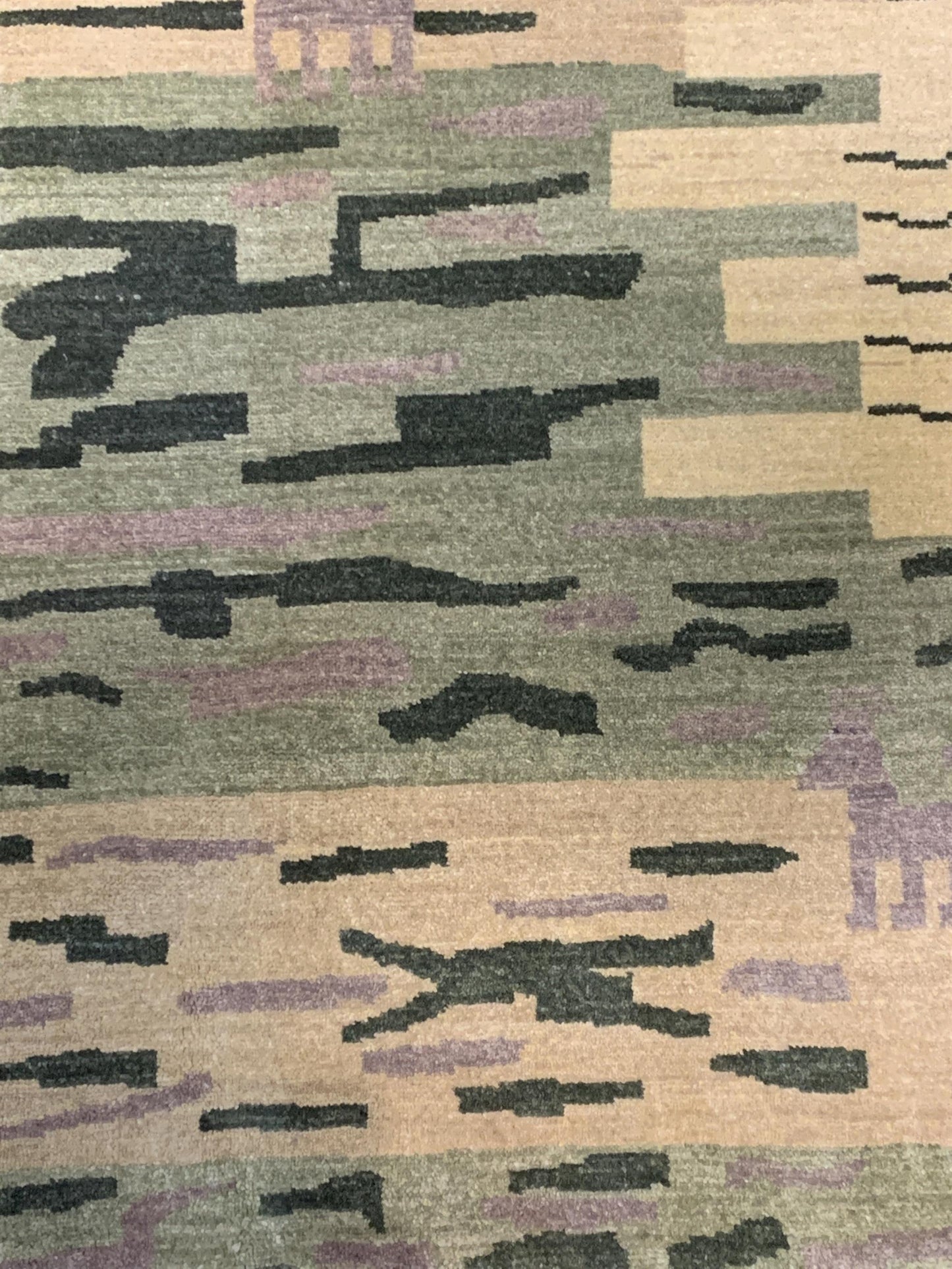 AORug#2330 size. 6' 09" x 8' 02"