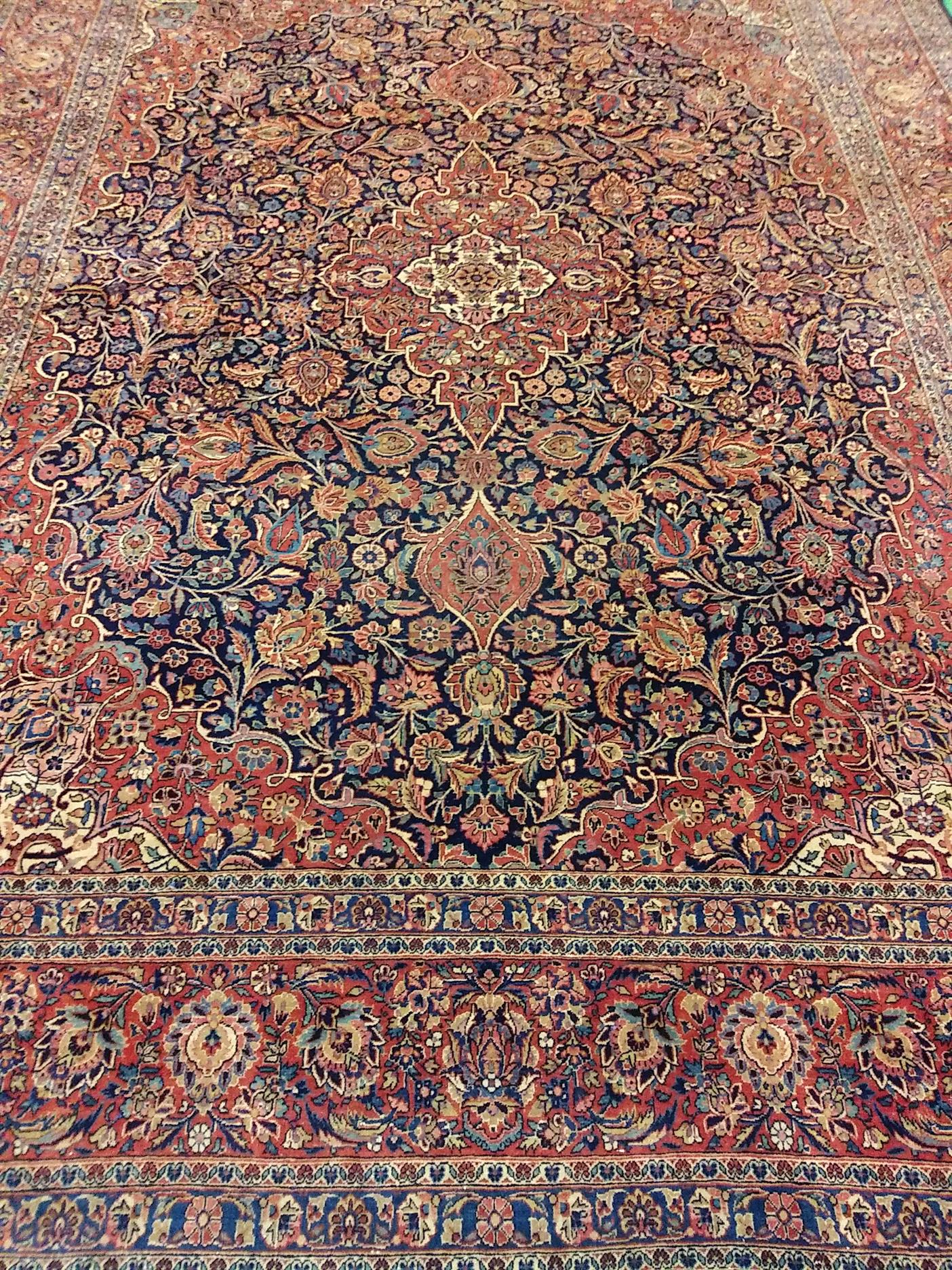 AORug#13653 size. 8' 08" x 11' 06"