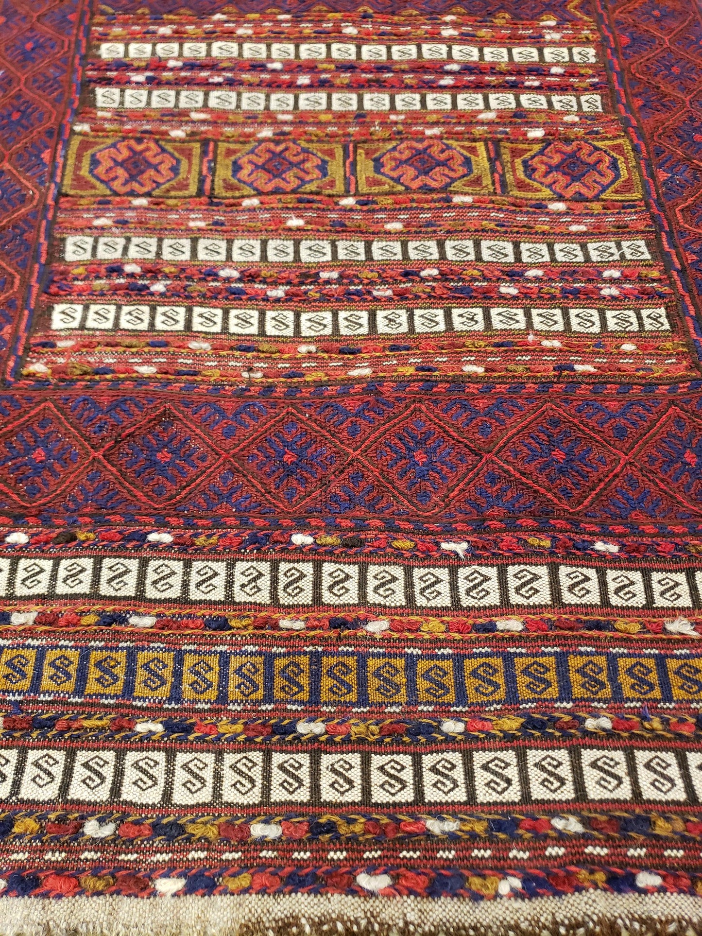 AORug#13639 size. 2' 06" x 14' 08"