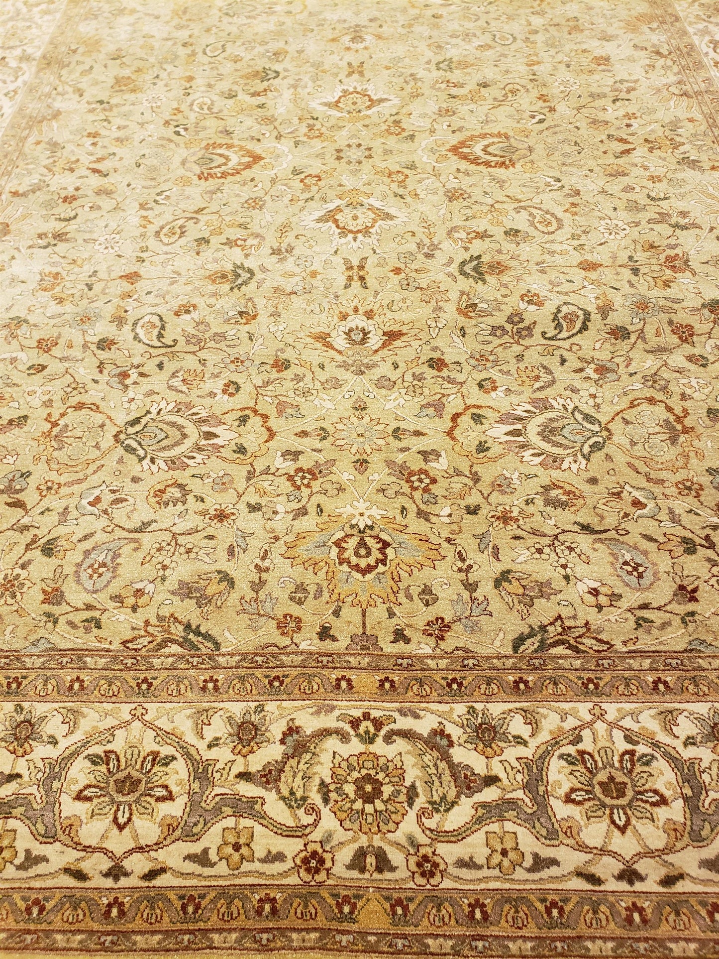 AORug#1374 size. 9' 00" x 12' 00"