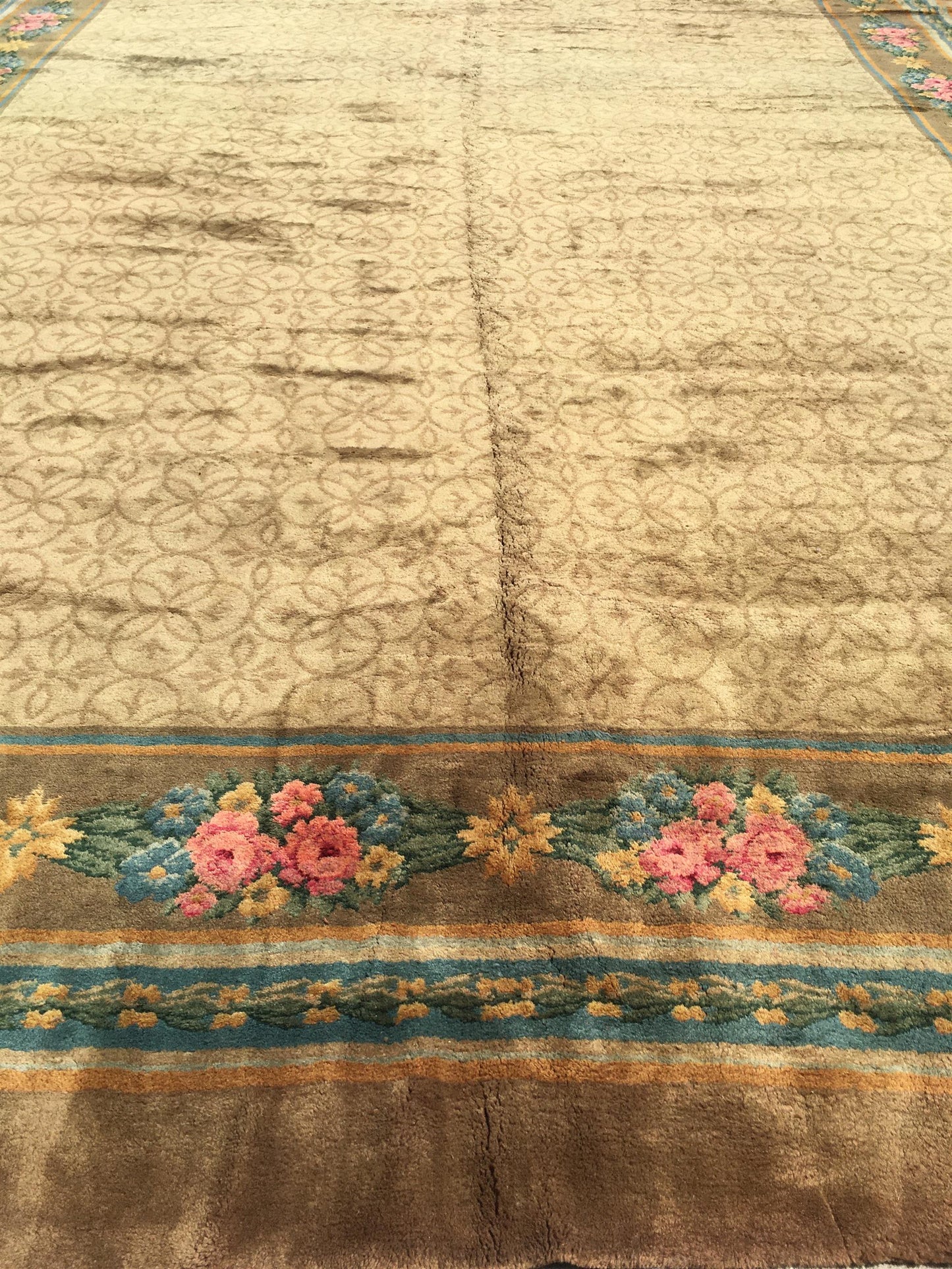AORug#8292 size. 14' 00" x 26' 00"