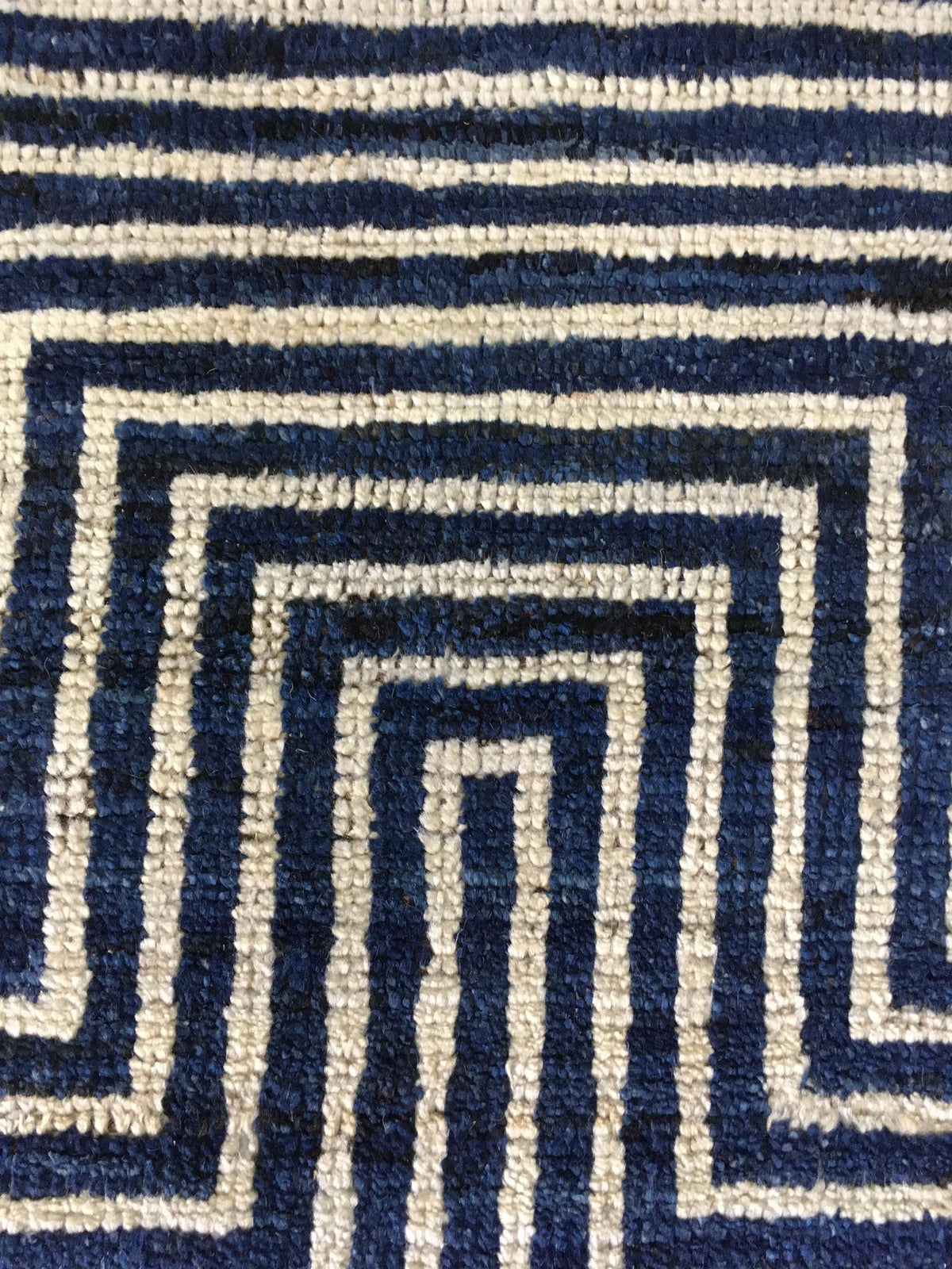 AORug#13268 size. 9'0" X 12'0"