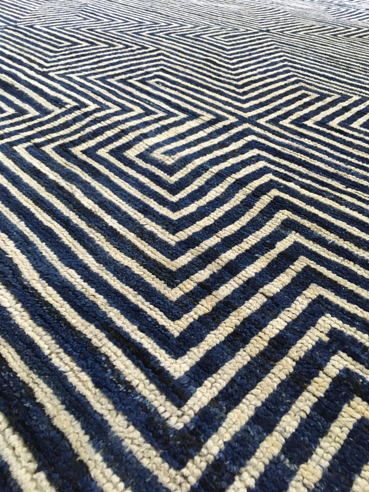 AORug#13268 size. 9'0" X 12'0"