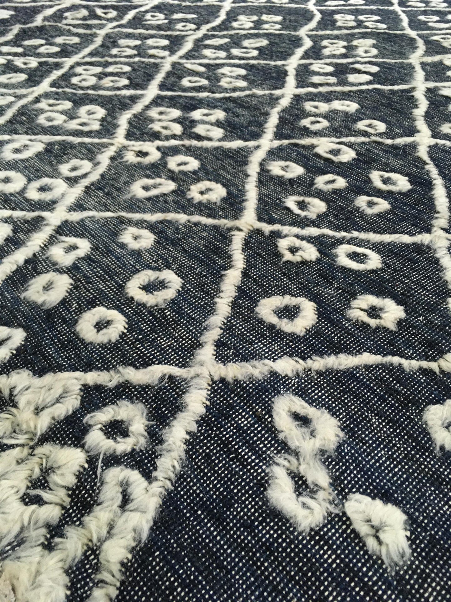 AORug#13150 size. 9'0" X 12'0" Multi Size