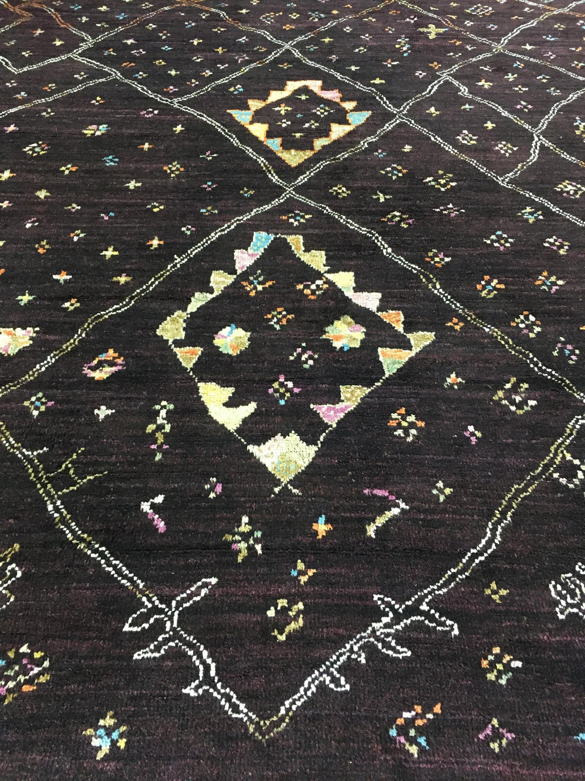 AORug#12867 size. 9'0" X 12'0"