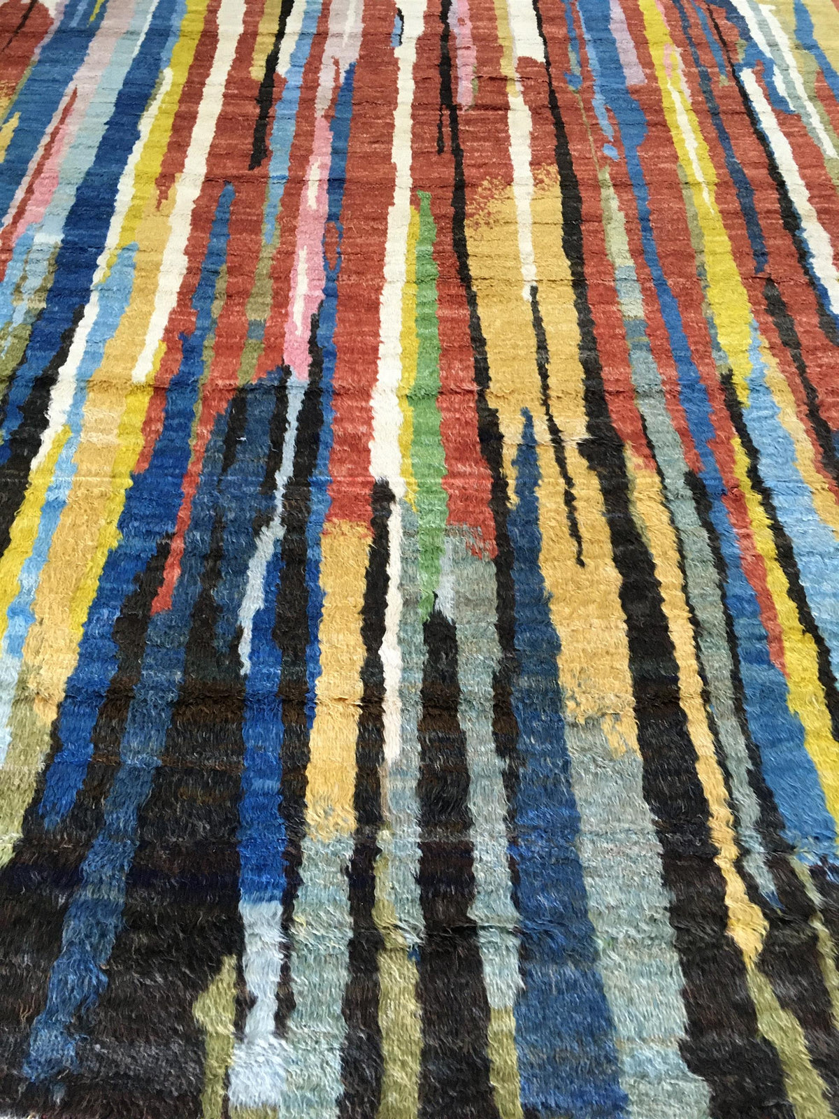 AORug#13528 size. 9'0" X 12'0"