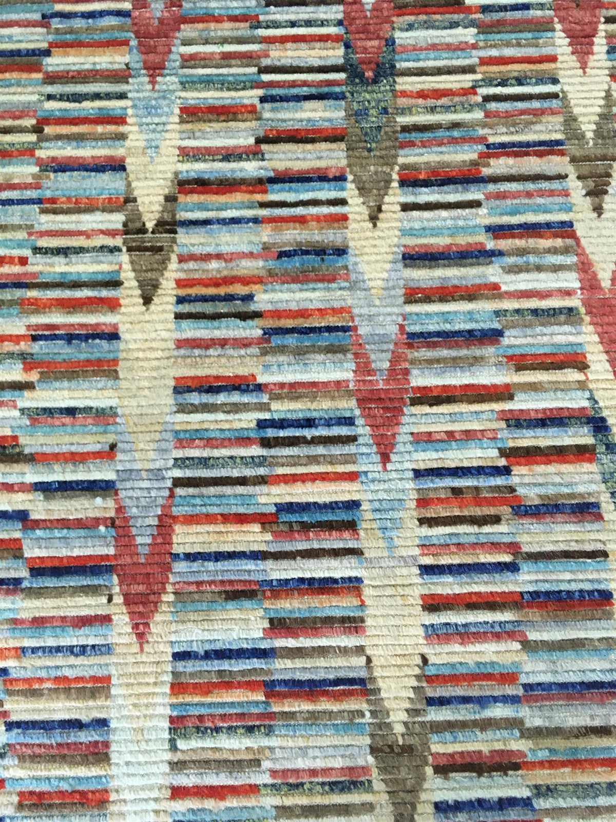 AORug#13505 size. 8' 03" x 10' 03"