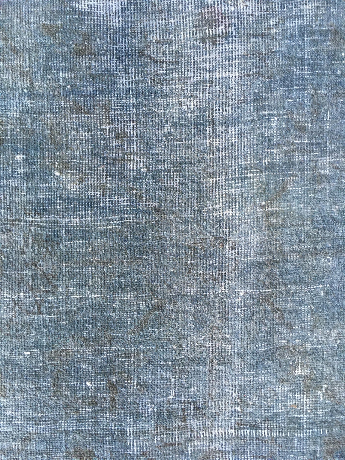AORug#10700 size. 9' 10" x 12' 02"