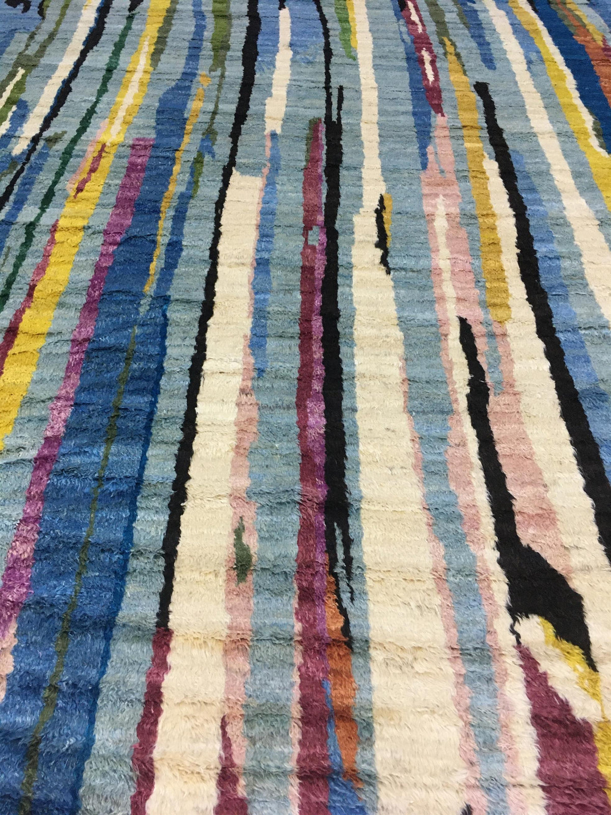 AORug#13527 size. 10'0" X 15'0"