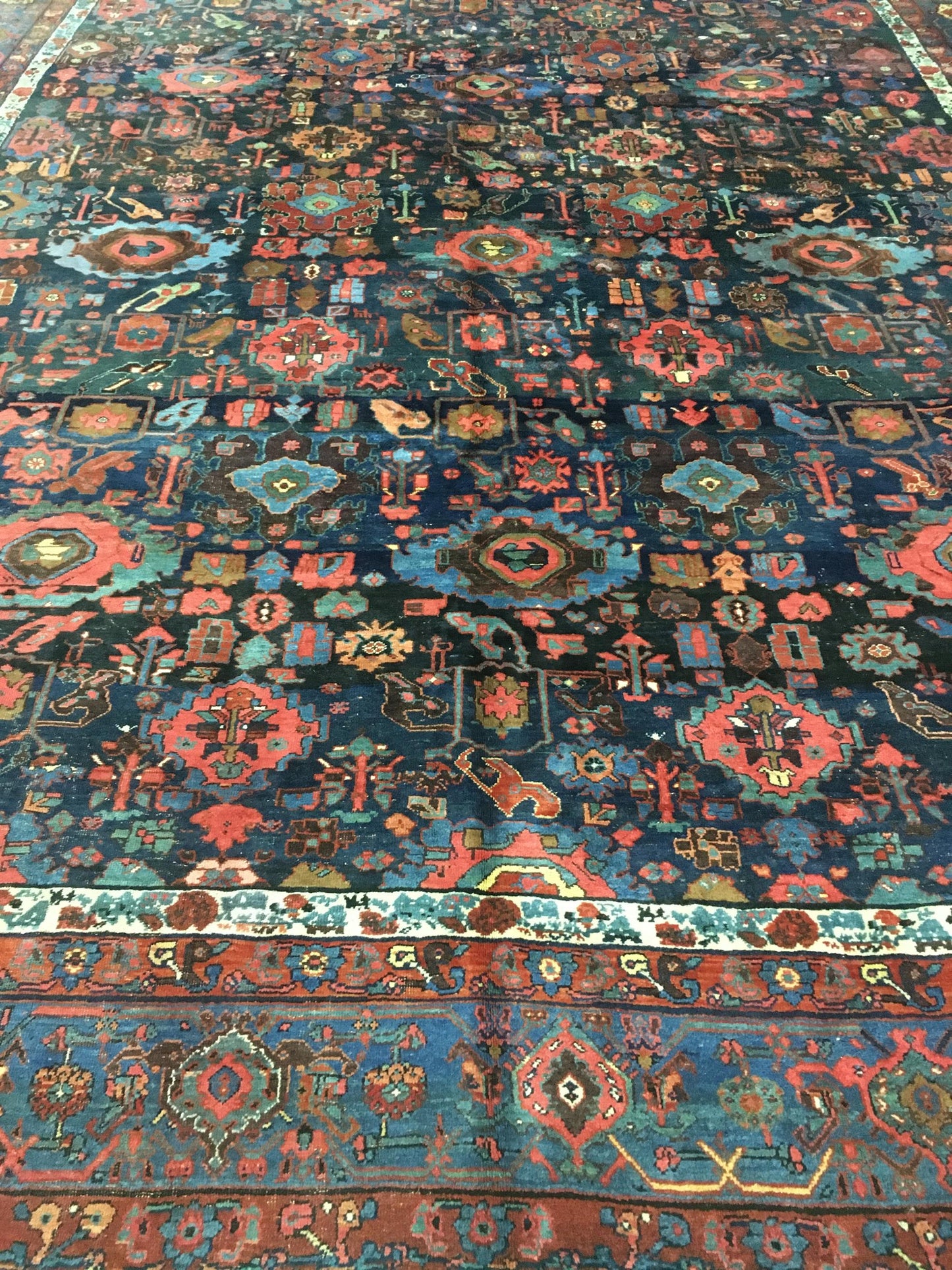 AORug#13575 size. 11' 04" x 17' 08"