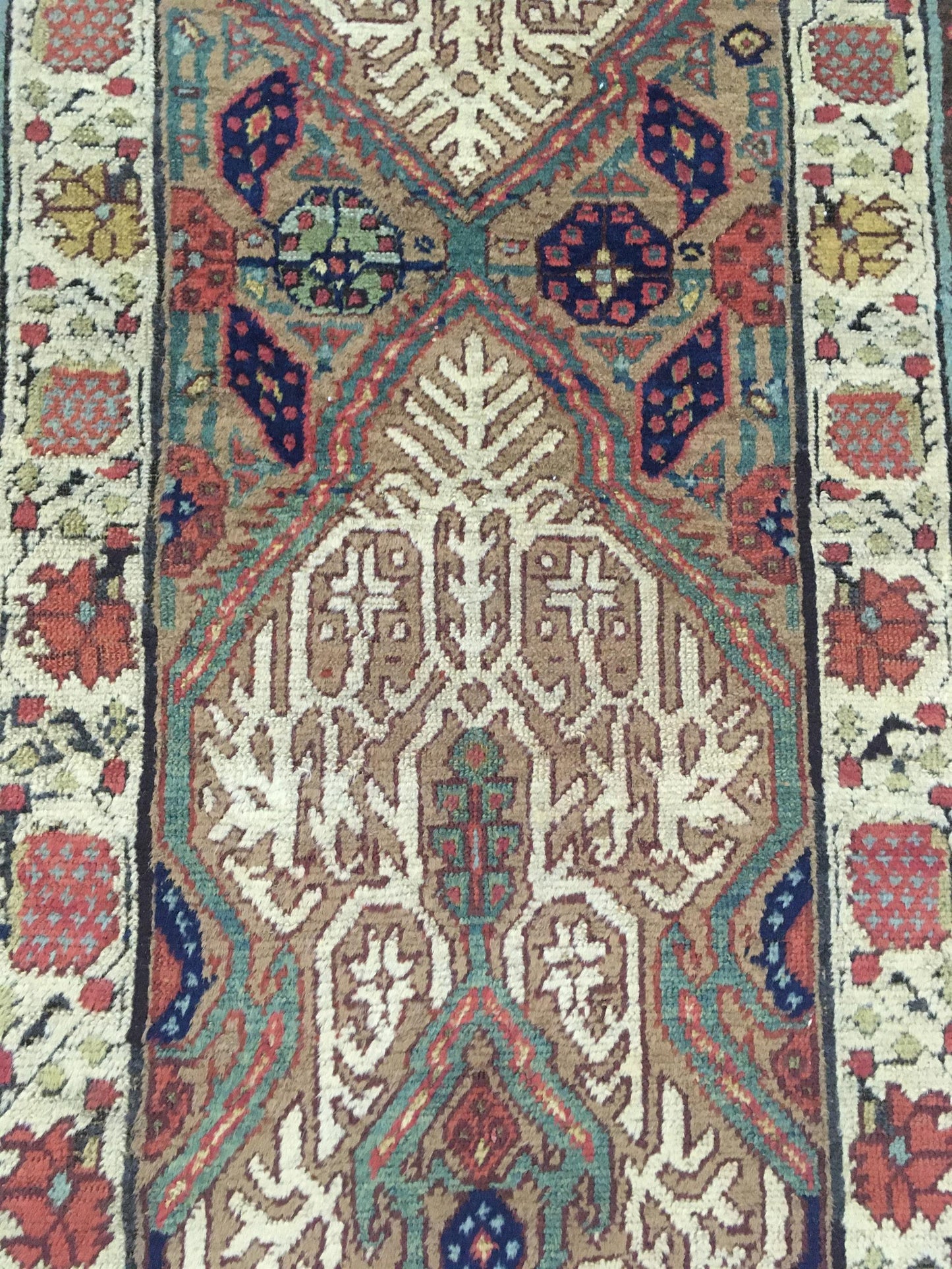 AORug#10471 size. 3' 05" x 13' 06"