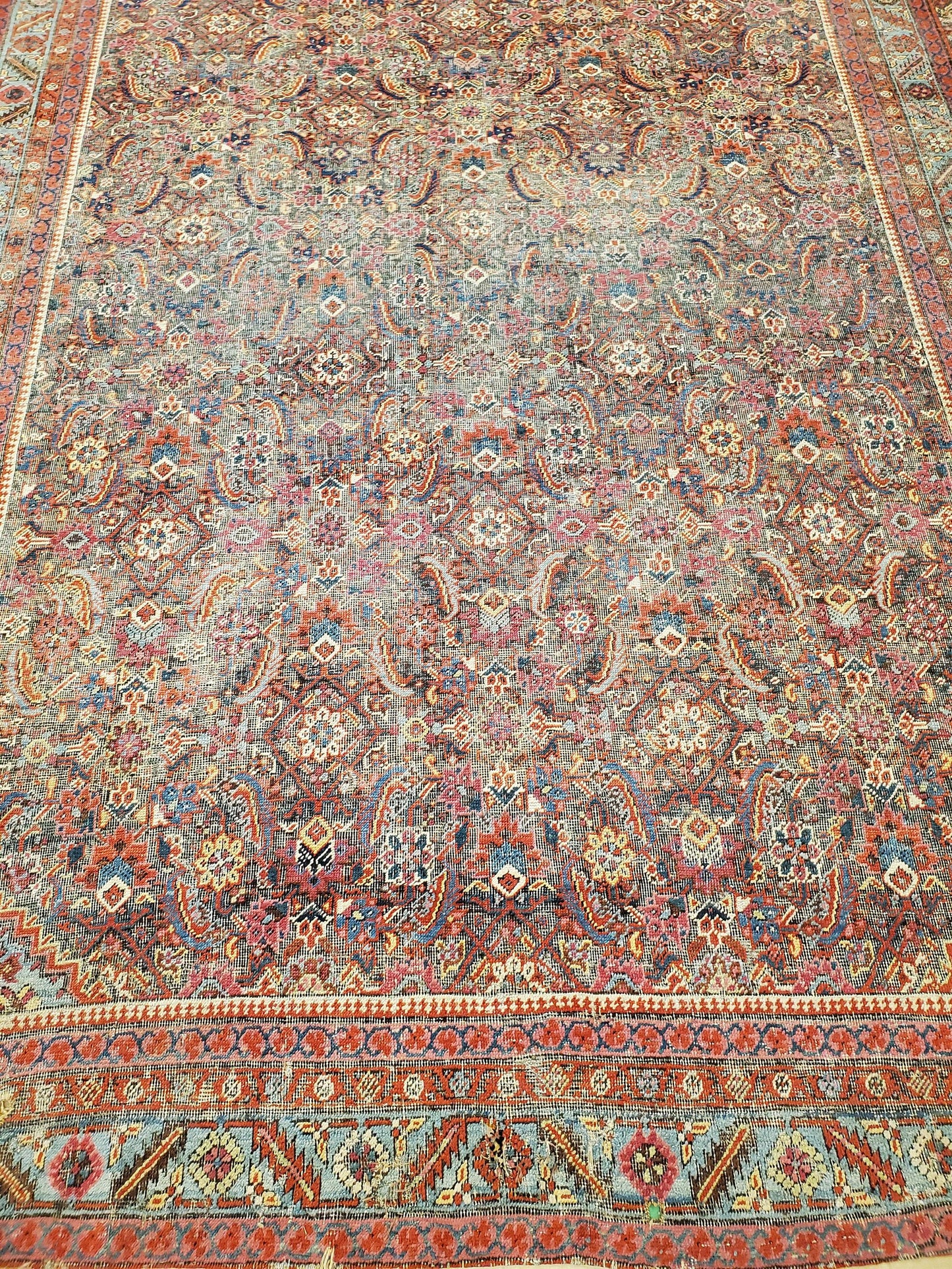 AORug#13811 size. 7' 04" x 16' 10"