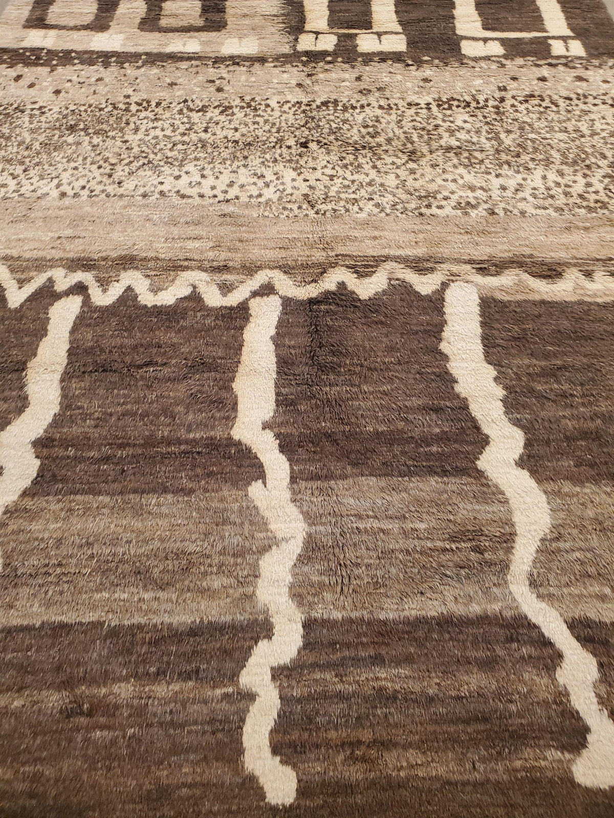AORug#8574 size. 8' 09" x 12' 05"