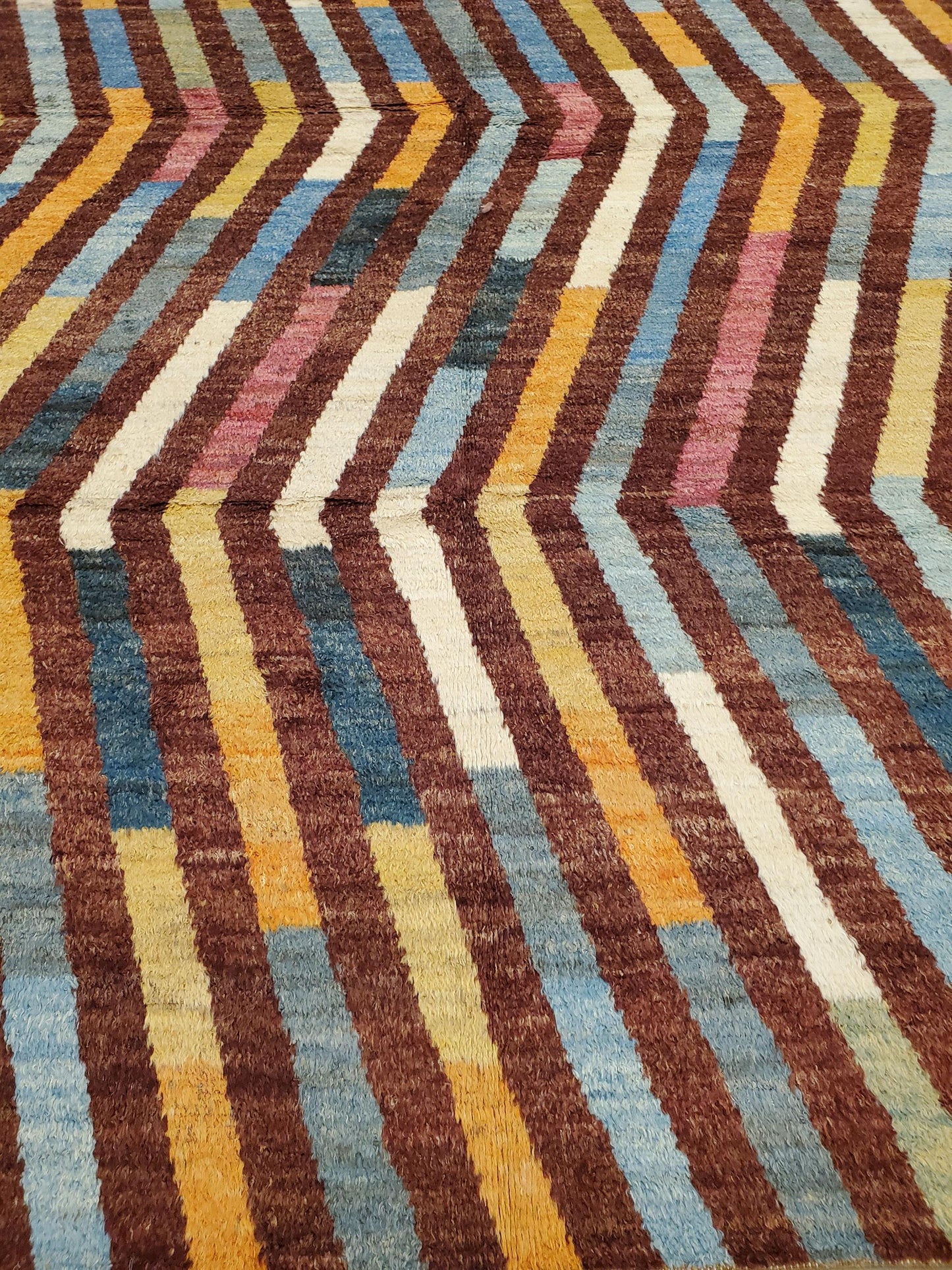 AORug#10549 size. 8'0" X 10'0"