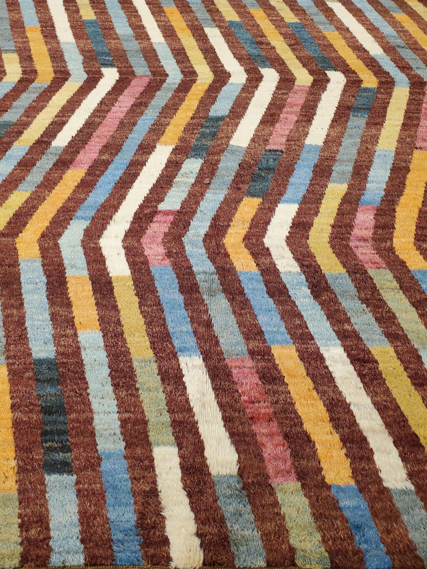 AORug#10549 size. 8'0" X 10'0"