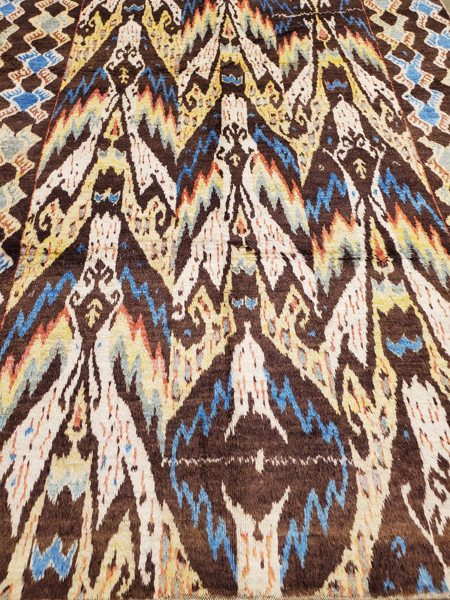 AORug#10270 size. 8' 01" x 10' 04"