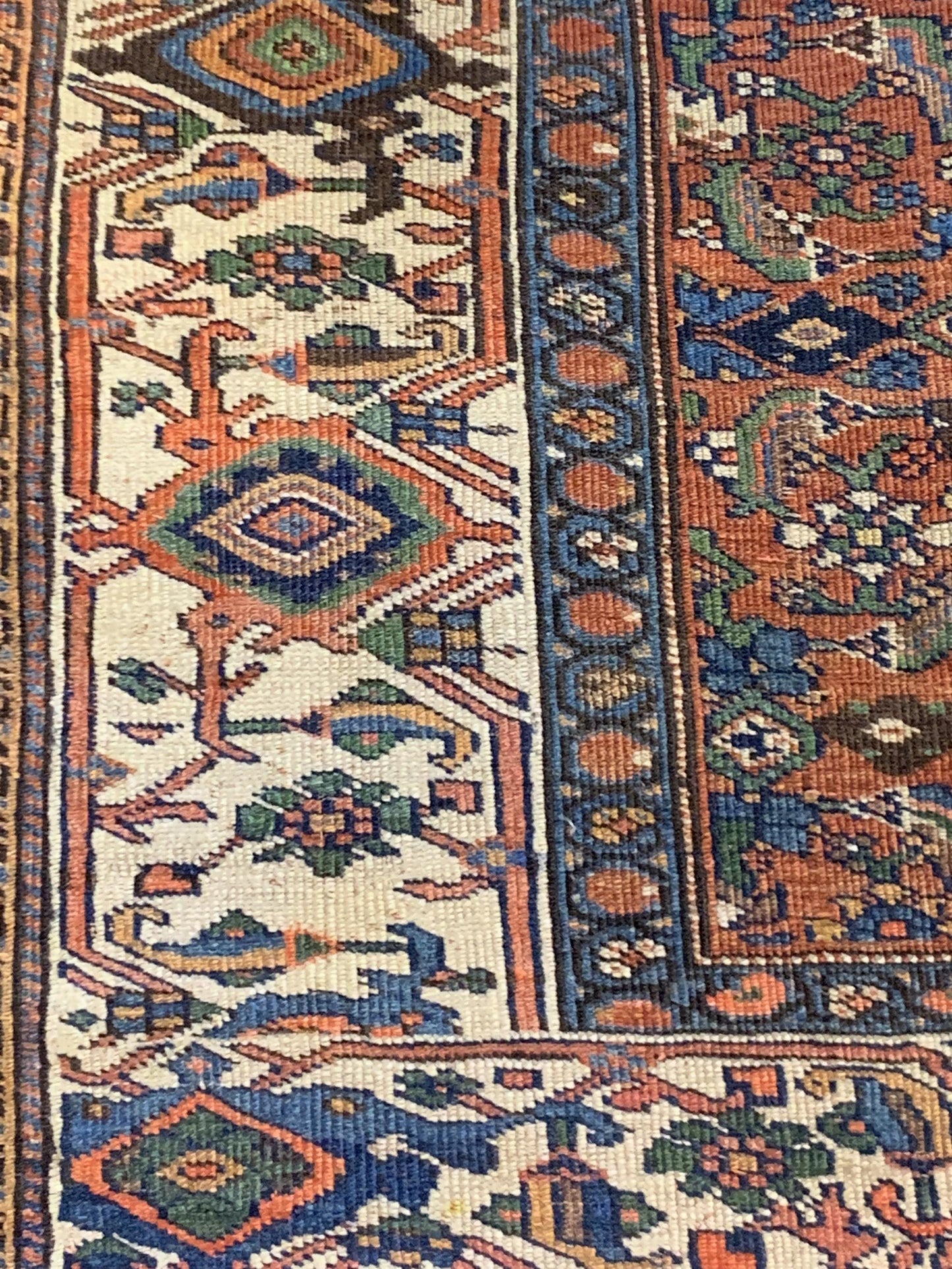 AORug#4074 size. 4' 02" x 6' 10"