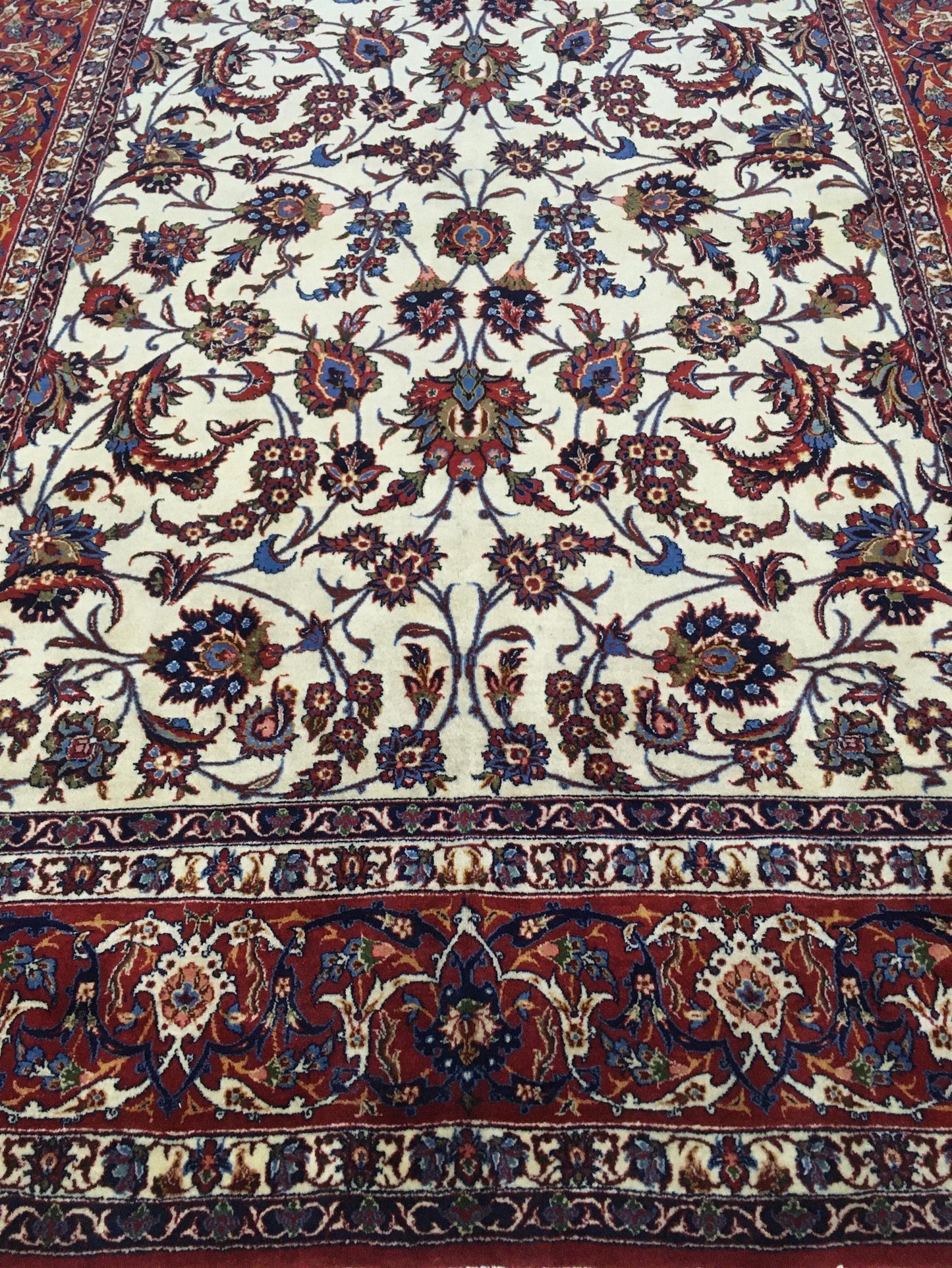 AORug#13372 size. 6' 08" x 19' 01"