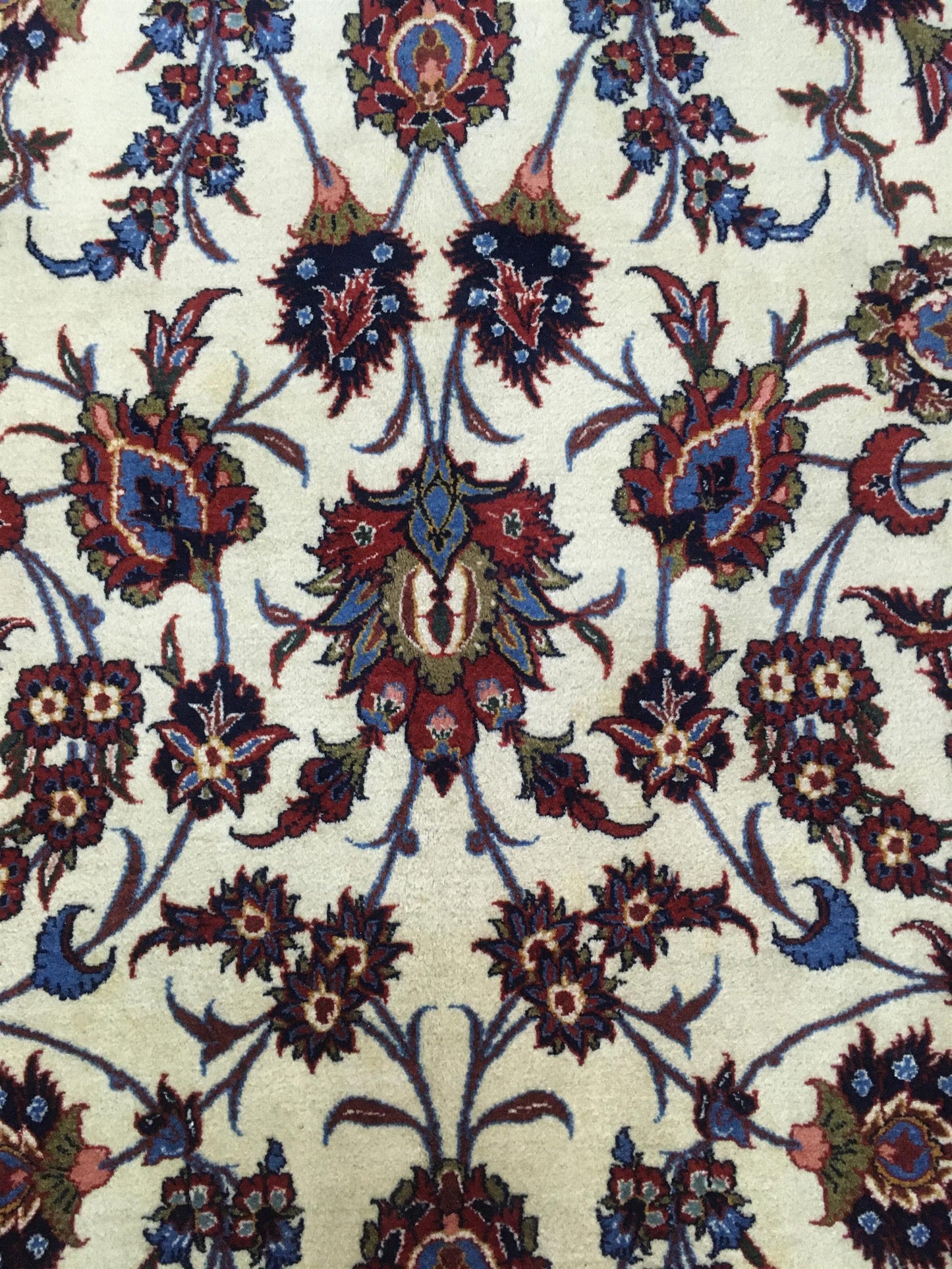 AORug#13372 size. 6' 08" x 19' 01"