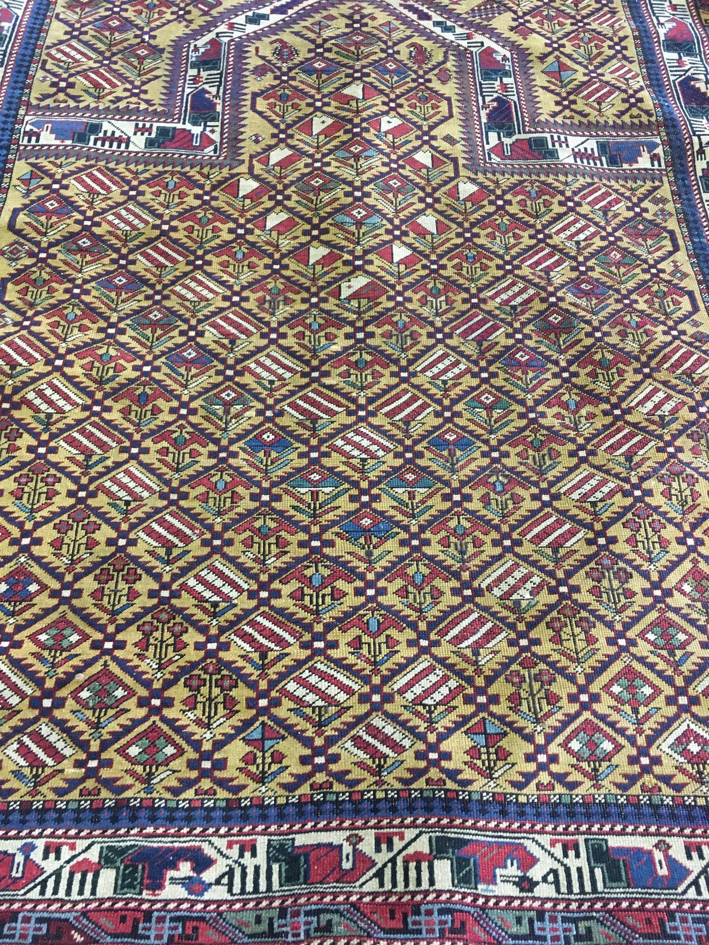 AORug#2708 size. 3' 09" x 4' 07"