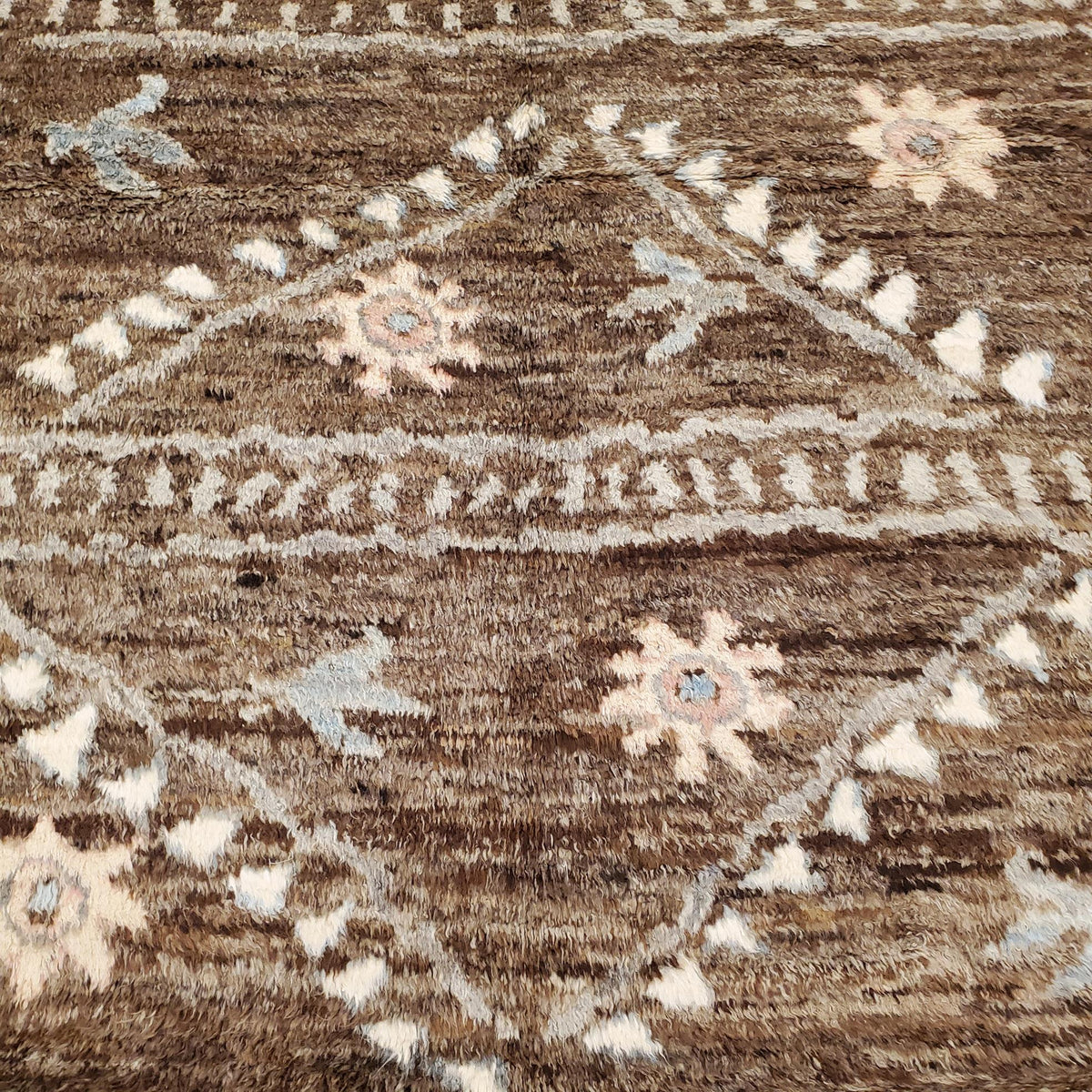 AORug#12741 size. 8' 02" x 10' 02"