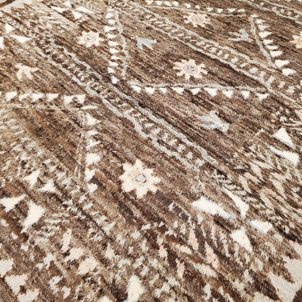 AORug#12741 size. 8' 02" x 10' 02"