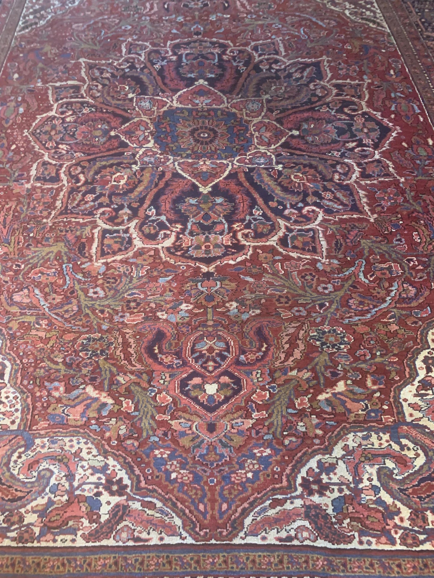 AORug#3623 size. 9' 07" x 12' 11"