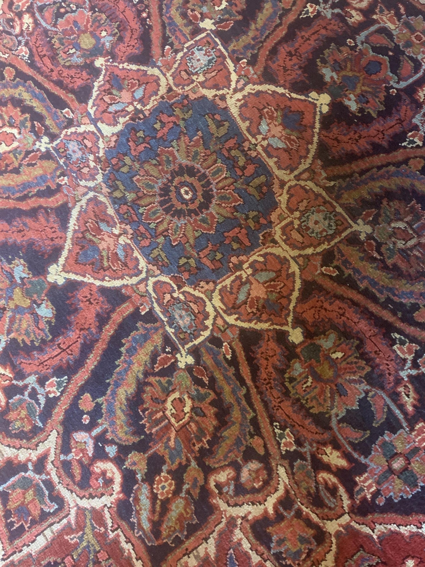 AORug#3623 size. 9' 07" x 12' 11"