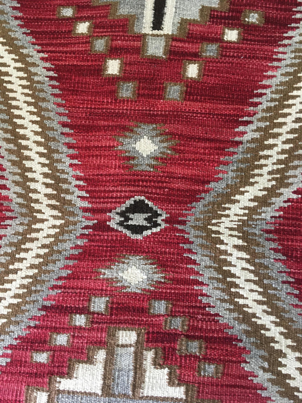 AORug#10431 size. 8' 02" x 10' 01"