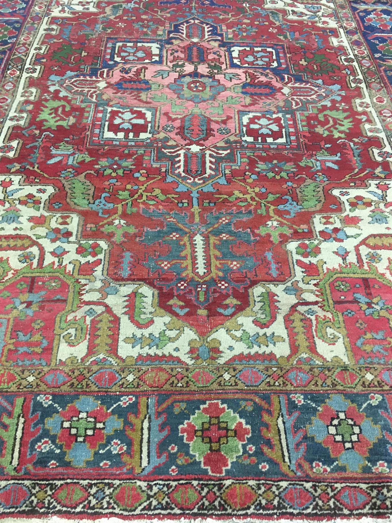 AORug#14064 size. 7' 09" x 10' 11"