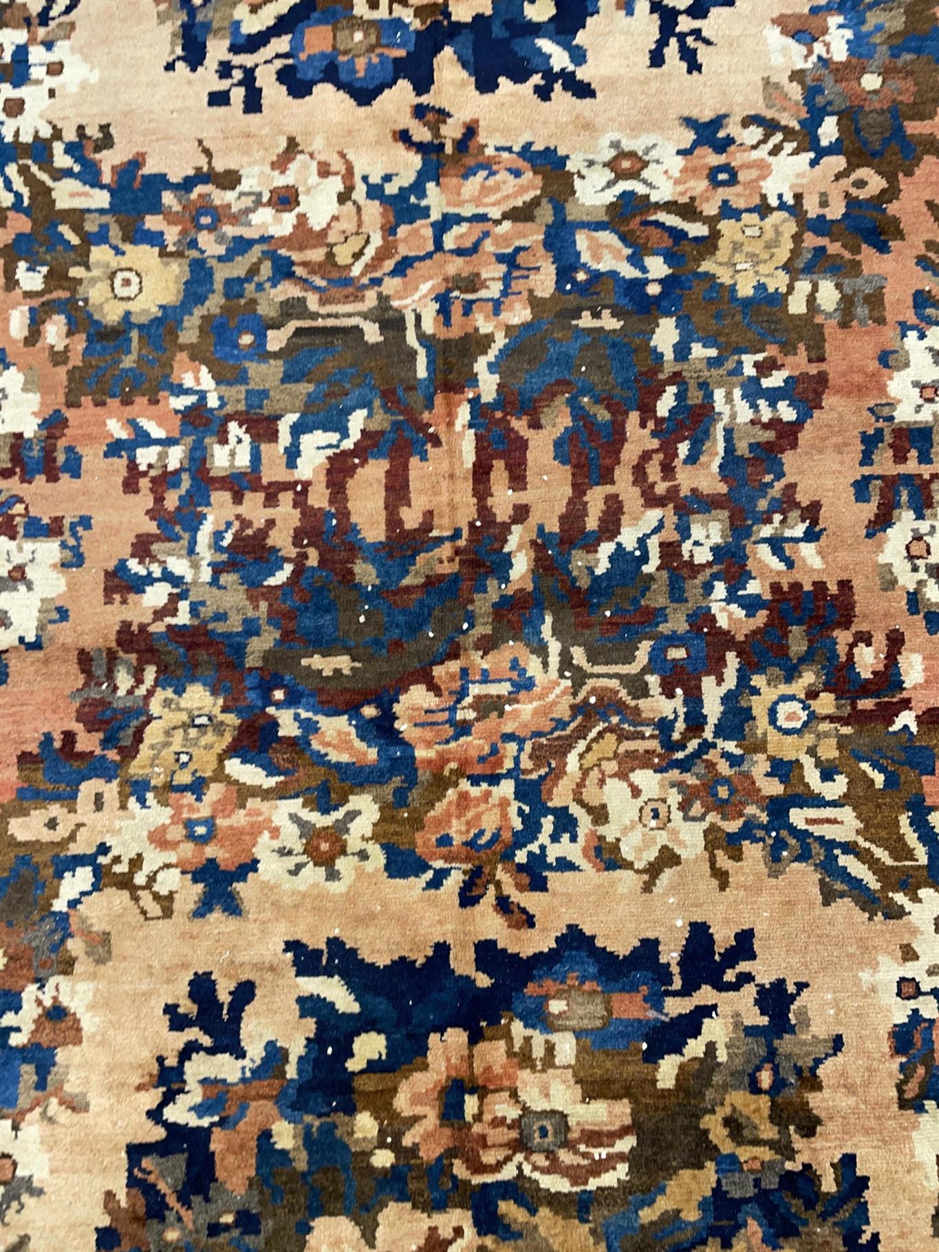 AORug#14394 size. 6' 00" x 12' 10"