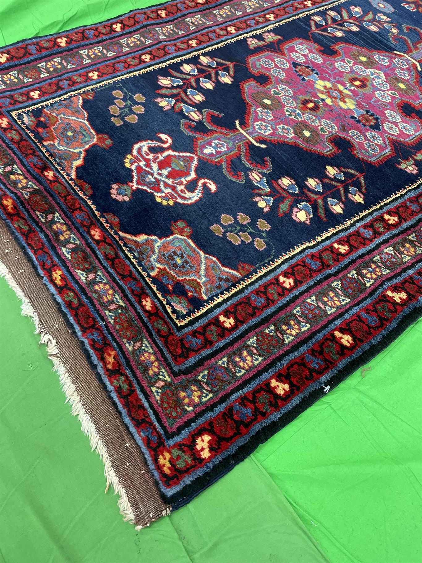 AORug#14456 size. 3' 01" x 21' 00"