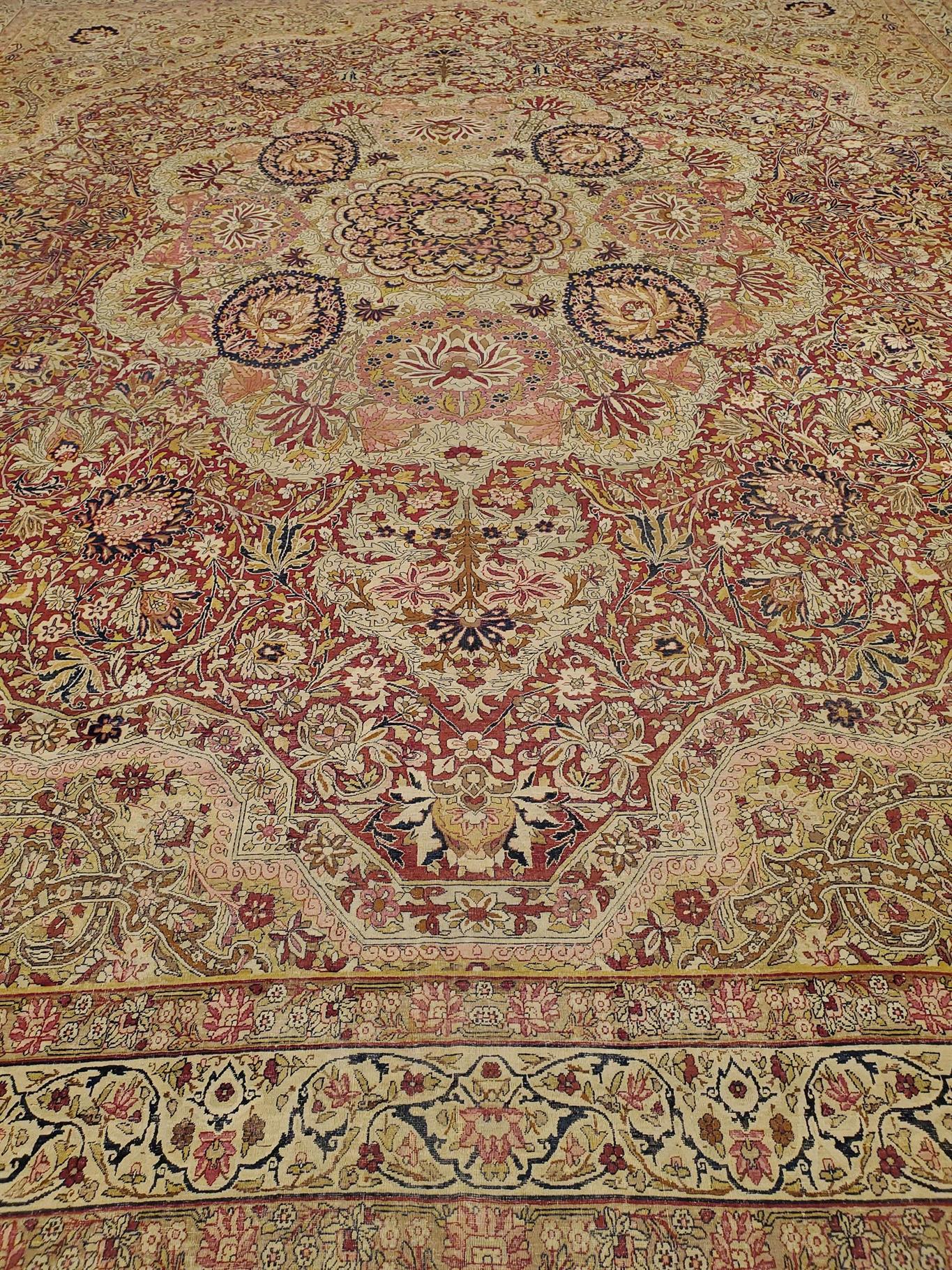 AORug#10457 size. 17' 07" x 19' 00"