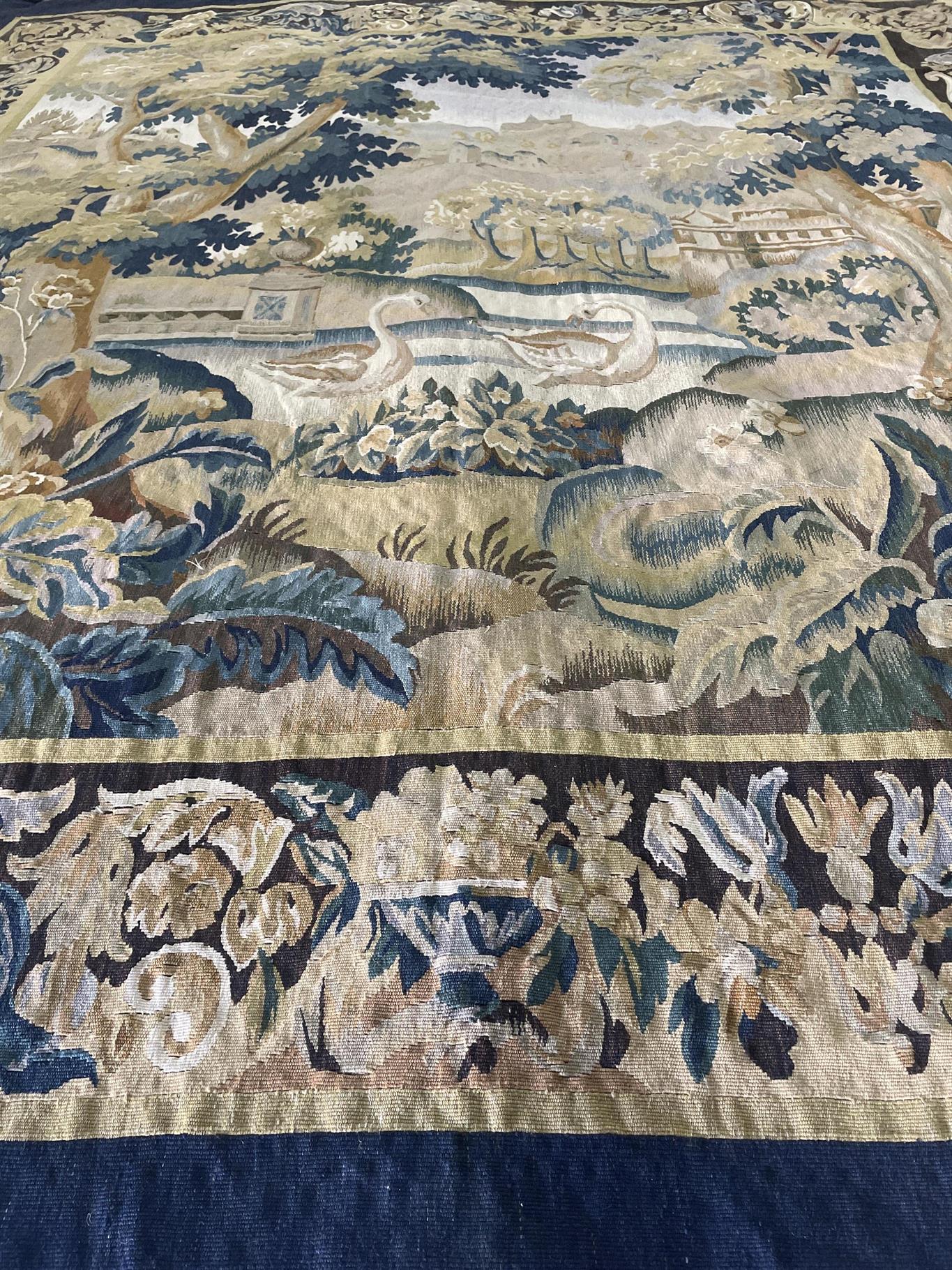 AORug#10190 size. 6' 09" x 7' 07"