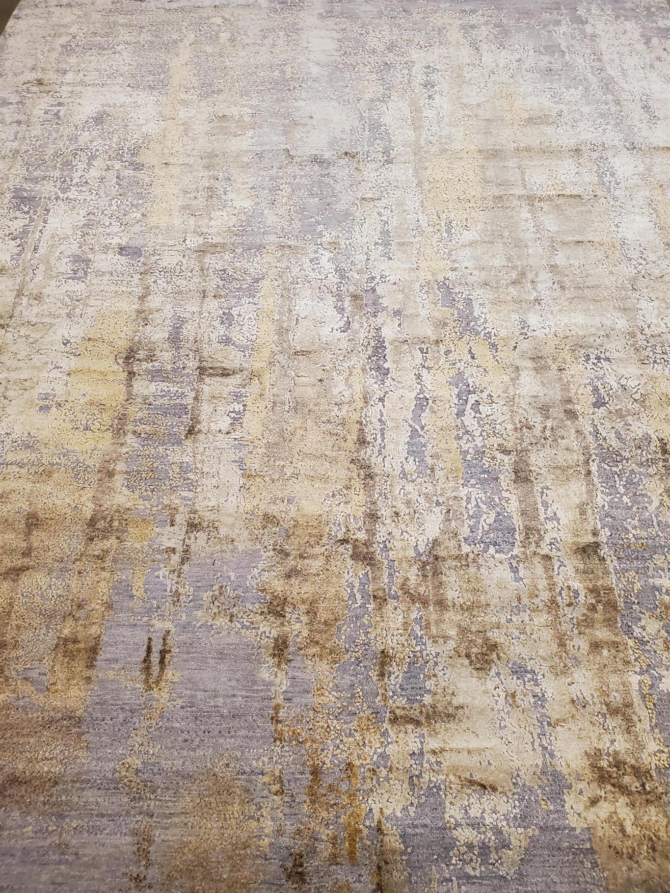 AORug#13942 size. 9' 01" x 12' 04"