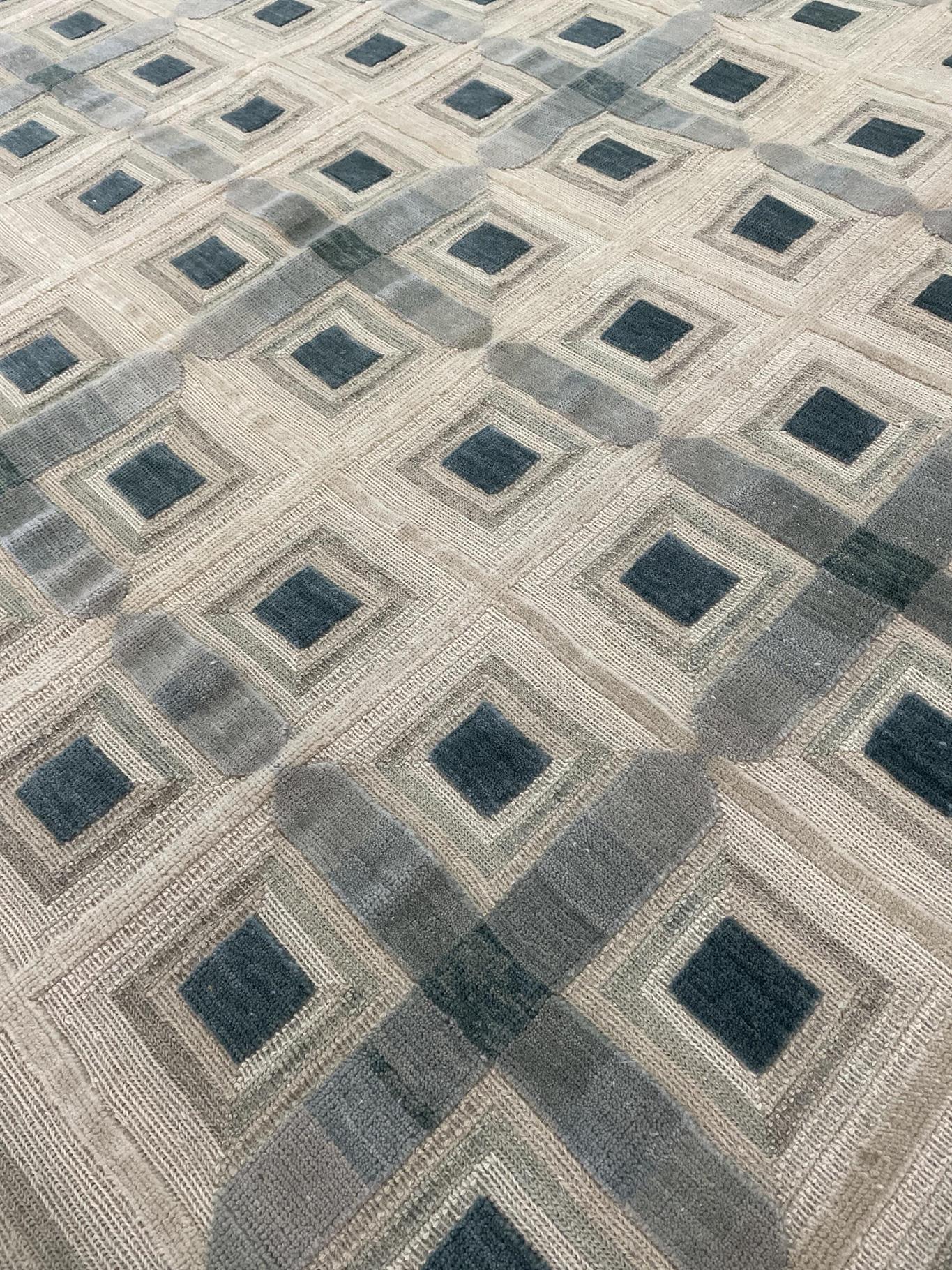 AORug#14964 size. 6' 00" x 9' 00"