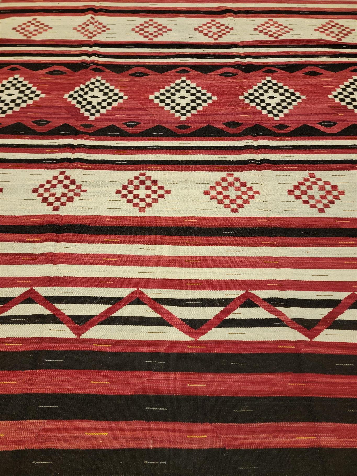 AORug#12212 size. 9'0" X 12'0"