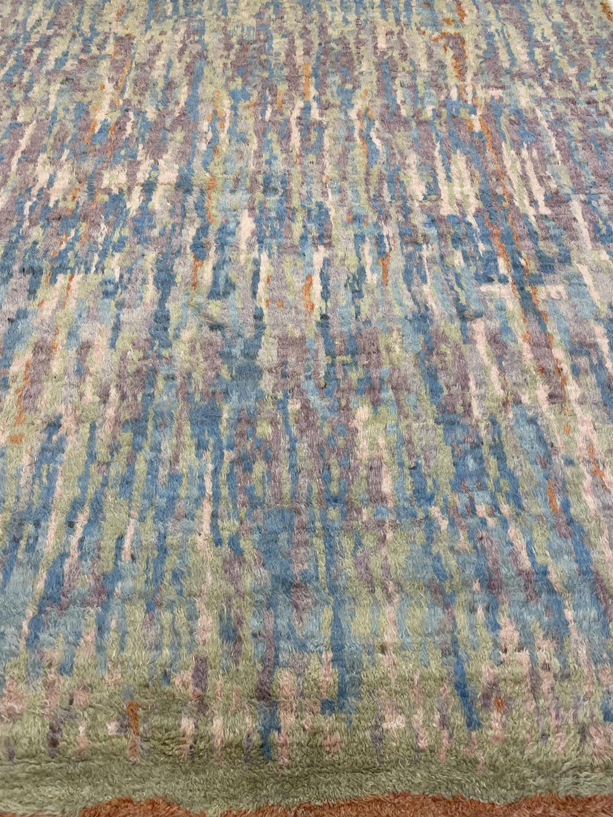 AORug#16040 size. 7' 10" x 10' 01"