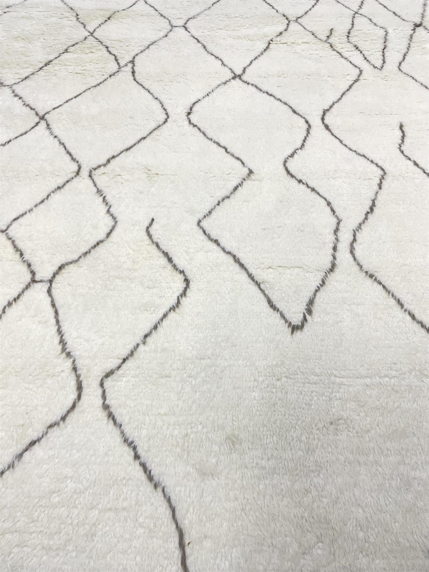 AORug#14323 size. 9'0" X 12'0"
