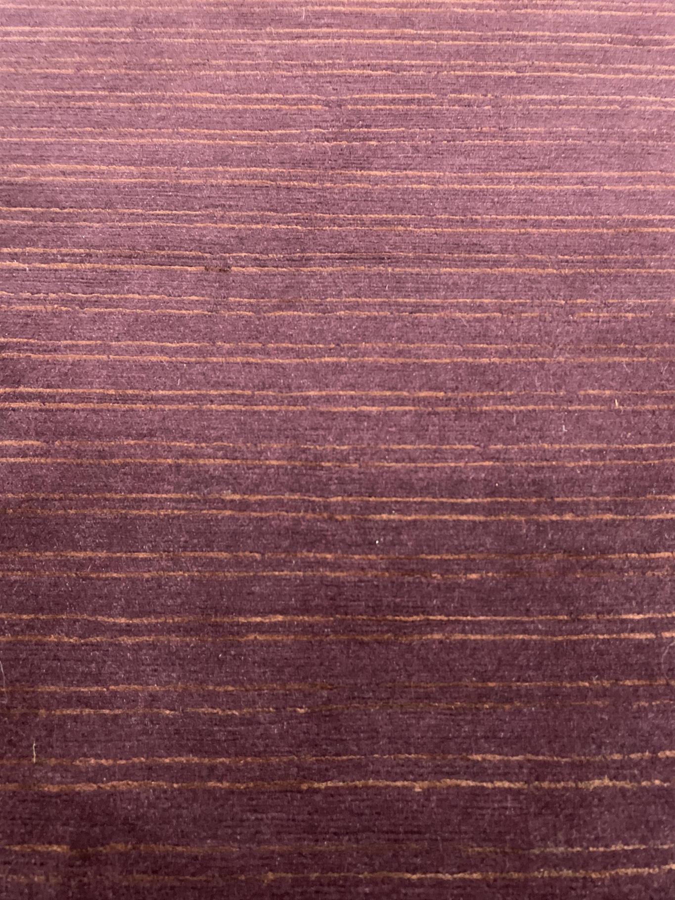 AORug#15307 size. 7' 04" x 10' 04"