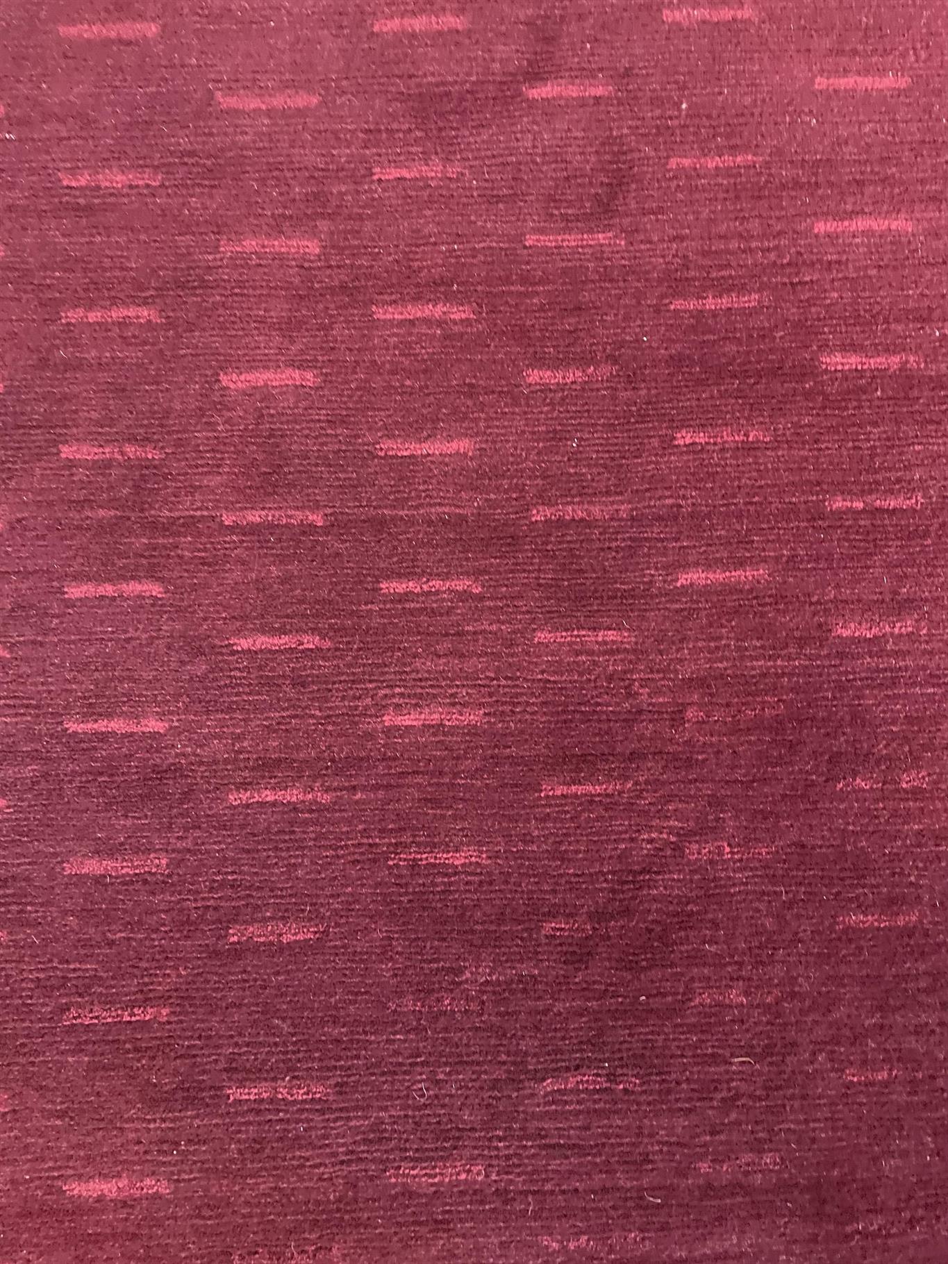 AORug#15353 size. 8' 05" x 11' 05"