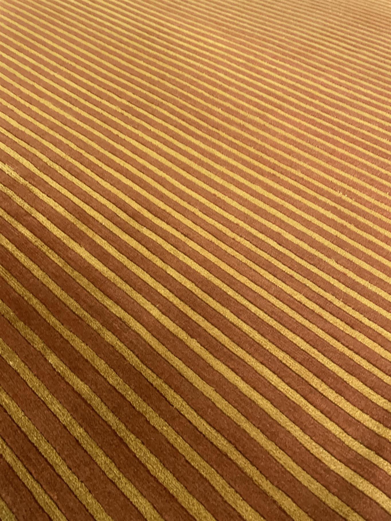 AORug#15154 size. 8' 06" x 11' 00"