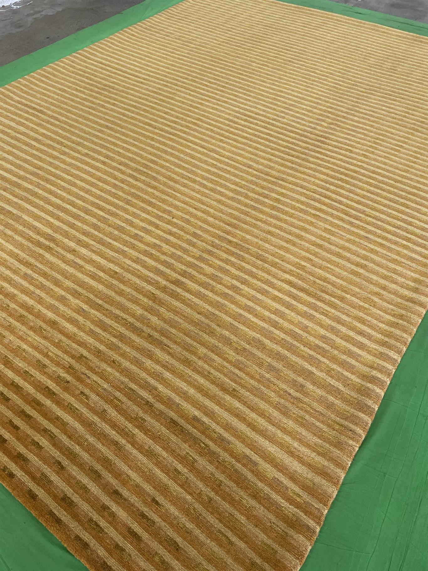AORug#15227 size. 8' 02" x 11' 06"