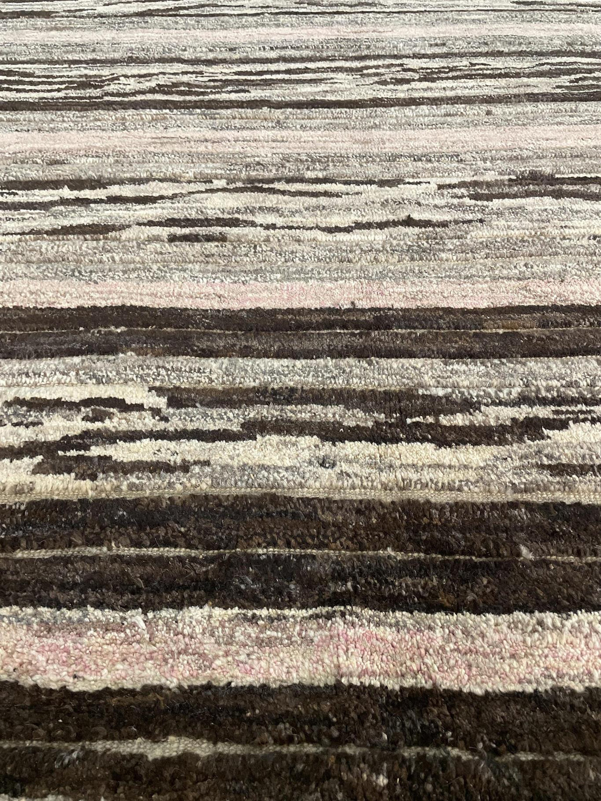 AORug#609 size. 6' 00" x 9' 00"