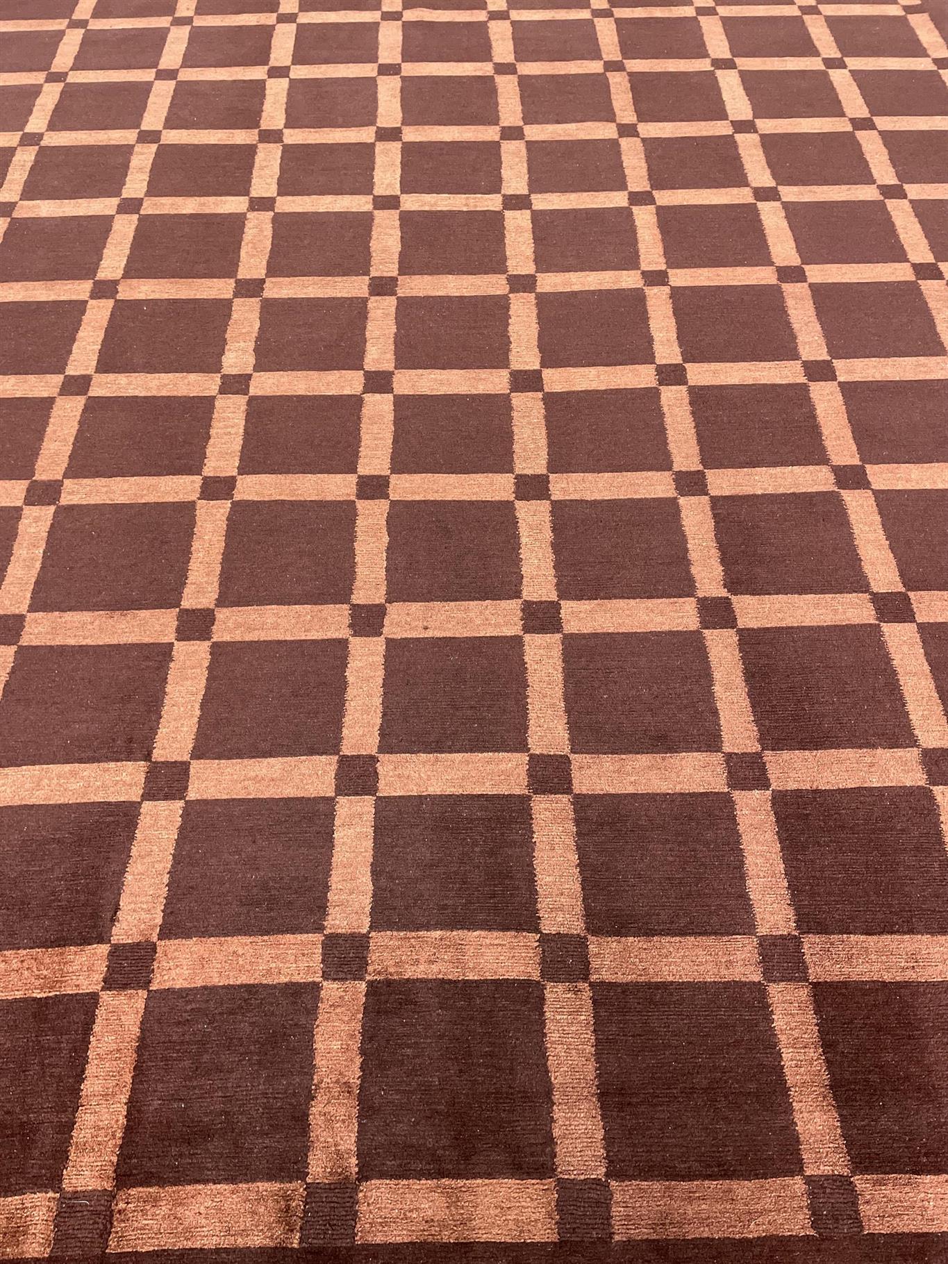 AORug#15366 size. 8' 04" x 9' 11"