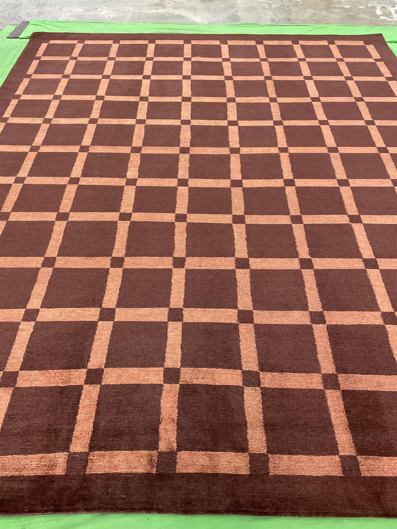 AORug#15366 size. 8' 04" x 9' 11"